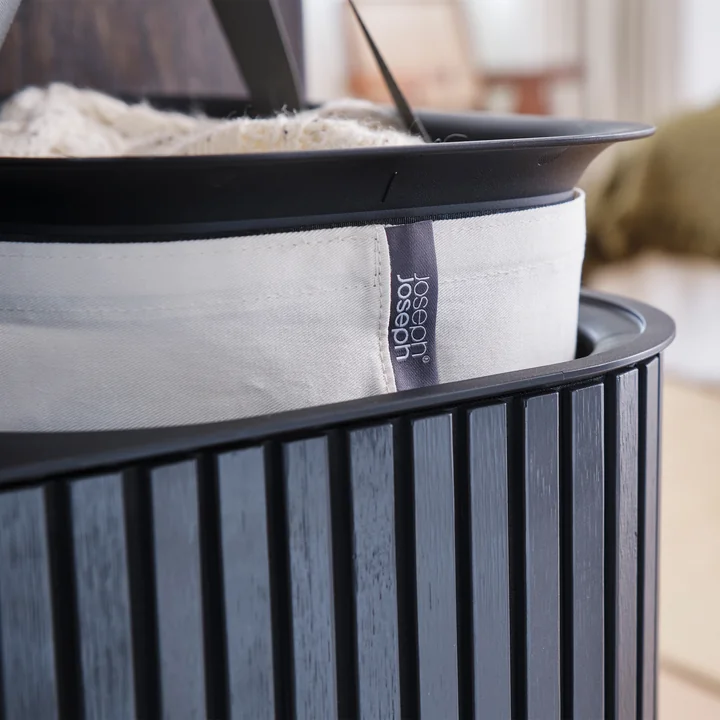 Joseph Joseph - Tota Twin Luxe Wäschetrennkorb mit zwei Fächern 90 l, Bambus ecru