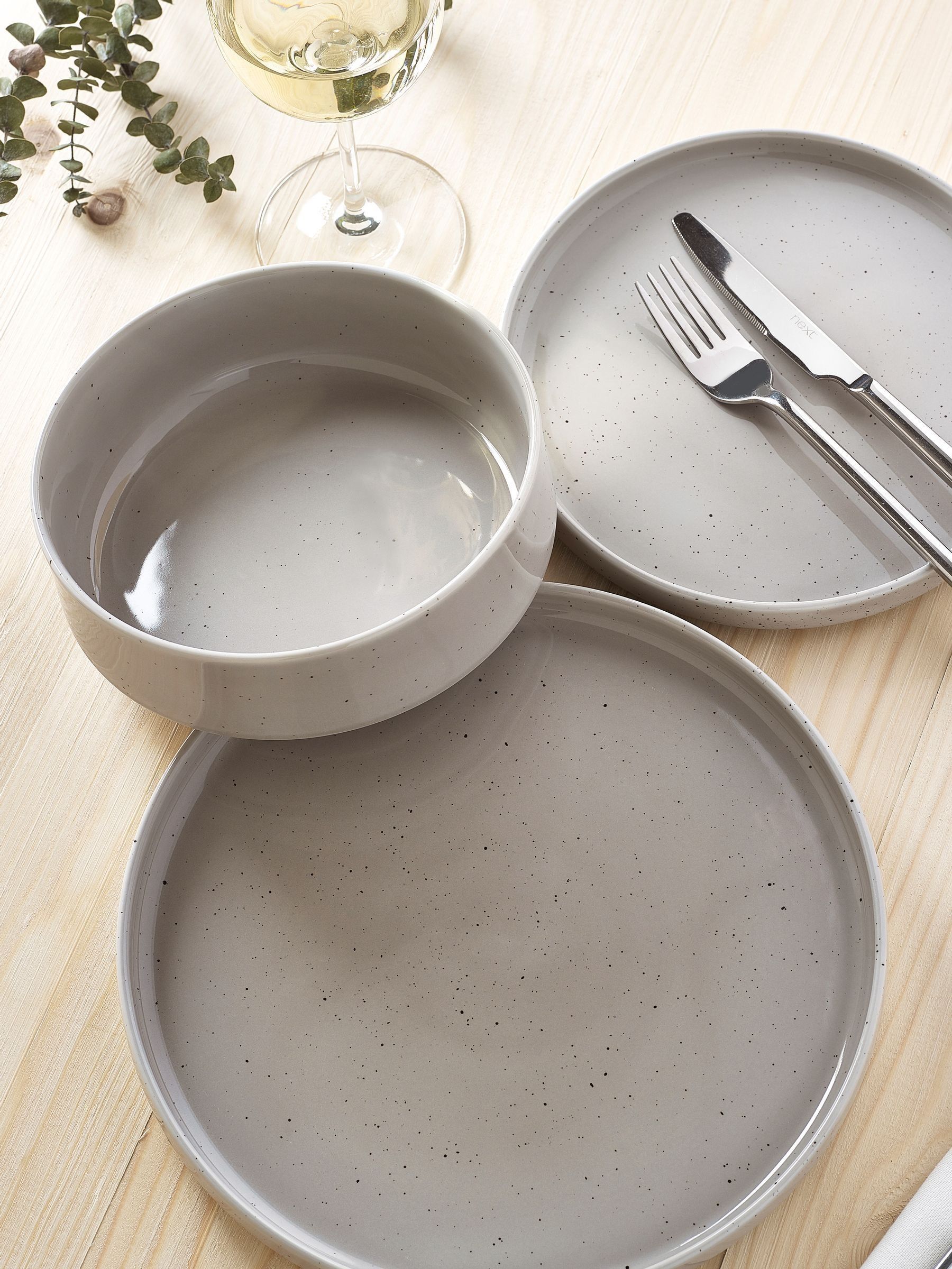 Hayden 12-delig dinerservies met spikkelprint