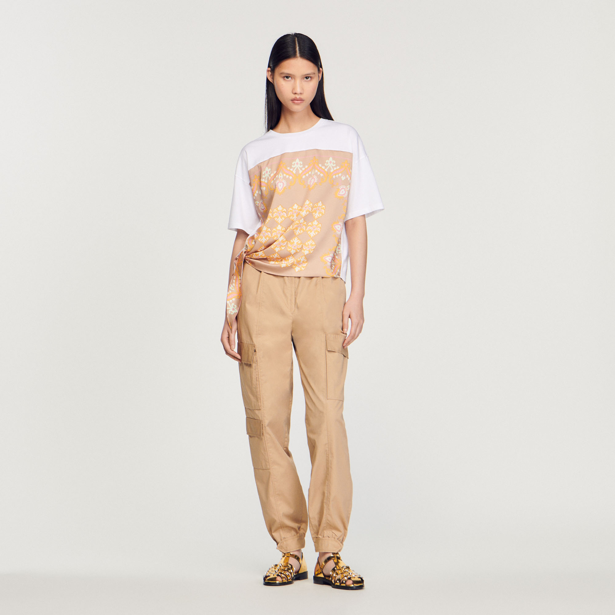 T-shirt foulard