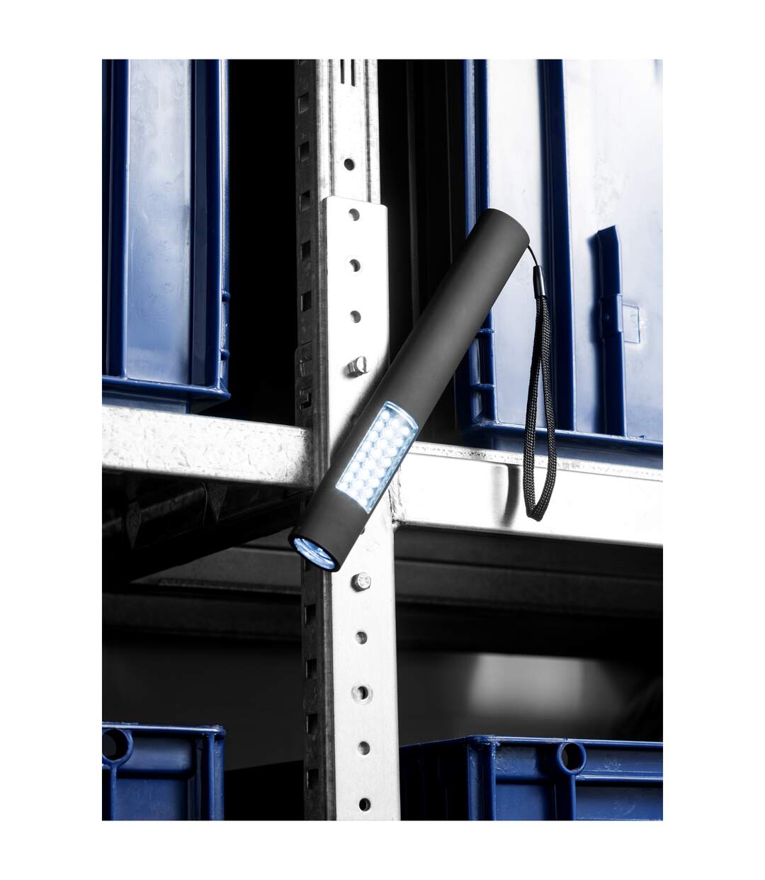 STAC Magnetic 28 LED Torche (Noir) (20.2 x 2.7 x 2.1 cm) - UTPF1638