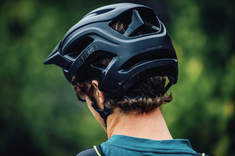 Abus CliffHanger MTB hjelm velvet black