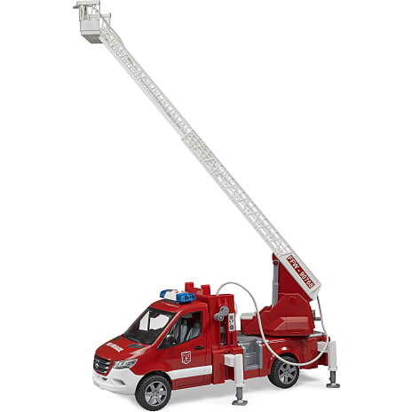 Bruder brandbil med vandpumpe