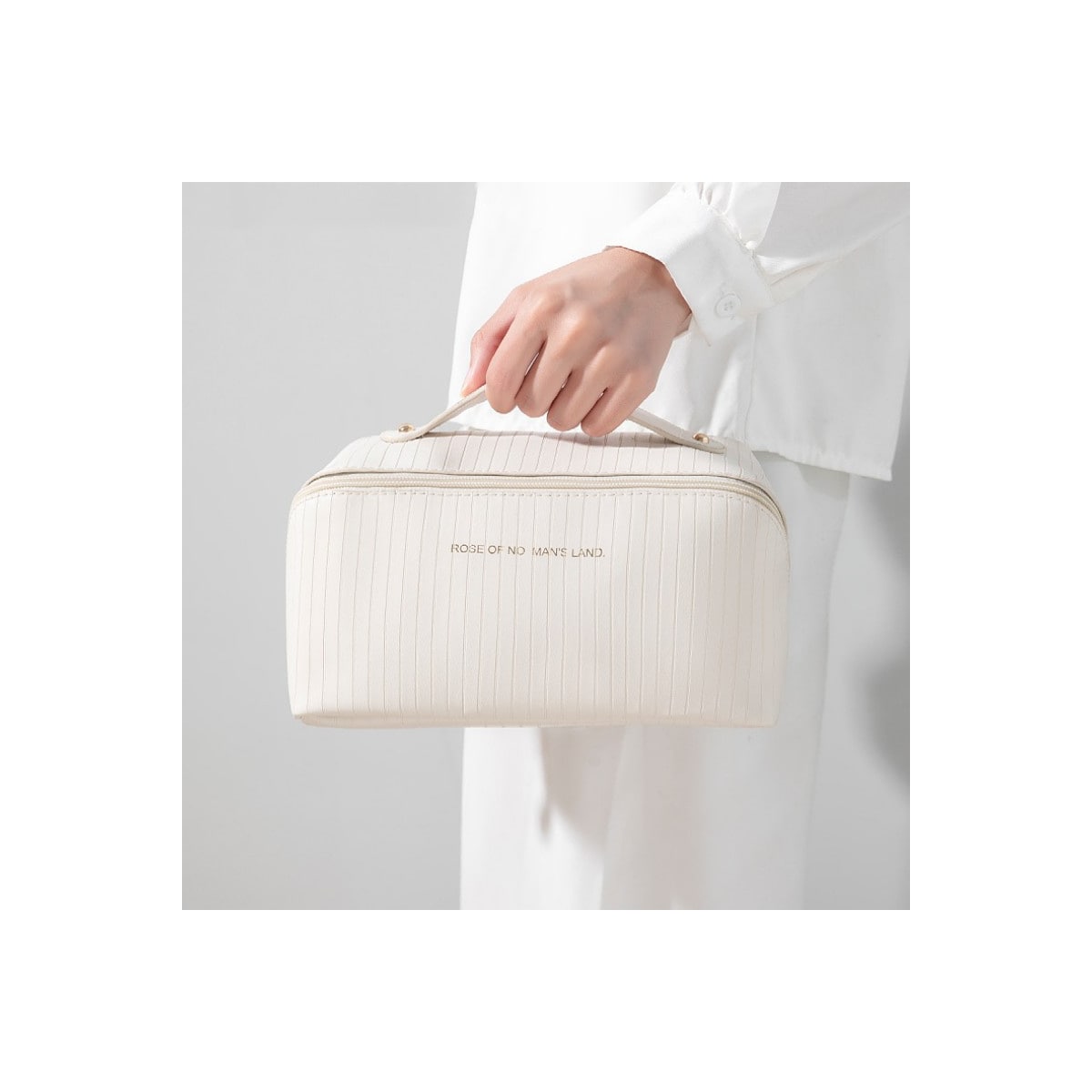 Romslig toalett/sminkeveske Beige
