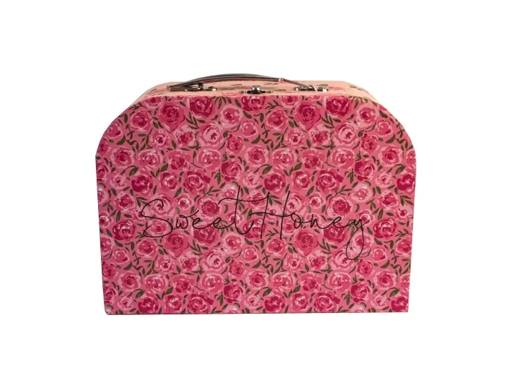 Tesæt i kuffert m. lyserødt blomstermotiv / Tea set in suitcase with pink flower motives