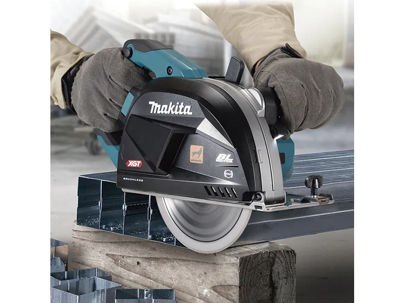 Makita CS002GZ - Cirkelsav - ledningfri - 185 mm - intet batteri, ingen oplader - 40 V - SOLO
