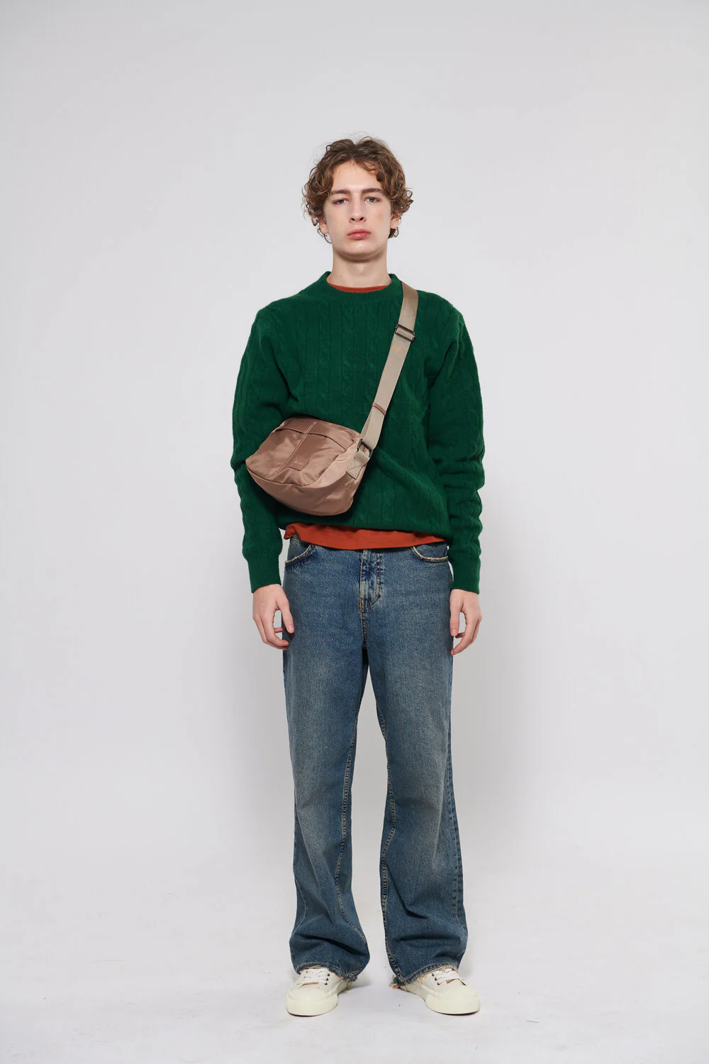 Arcus  Crossbody taske, small - brun