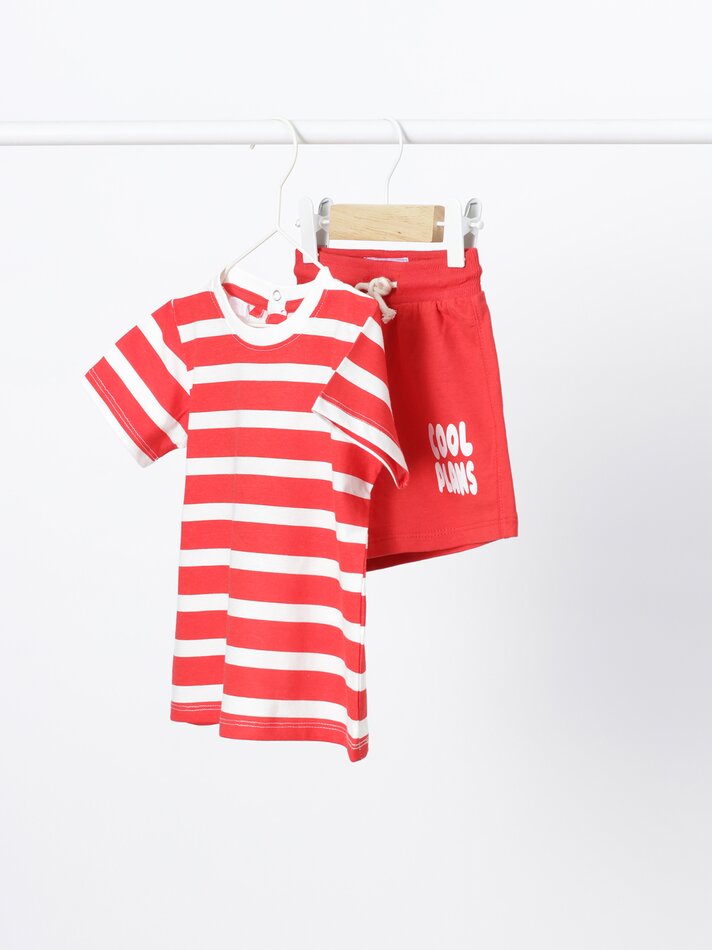 Conjunto de camiseta estampada e bermuda - Vermelho