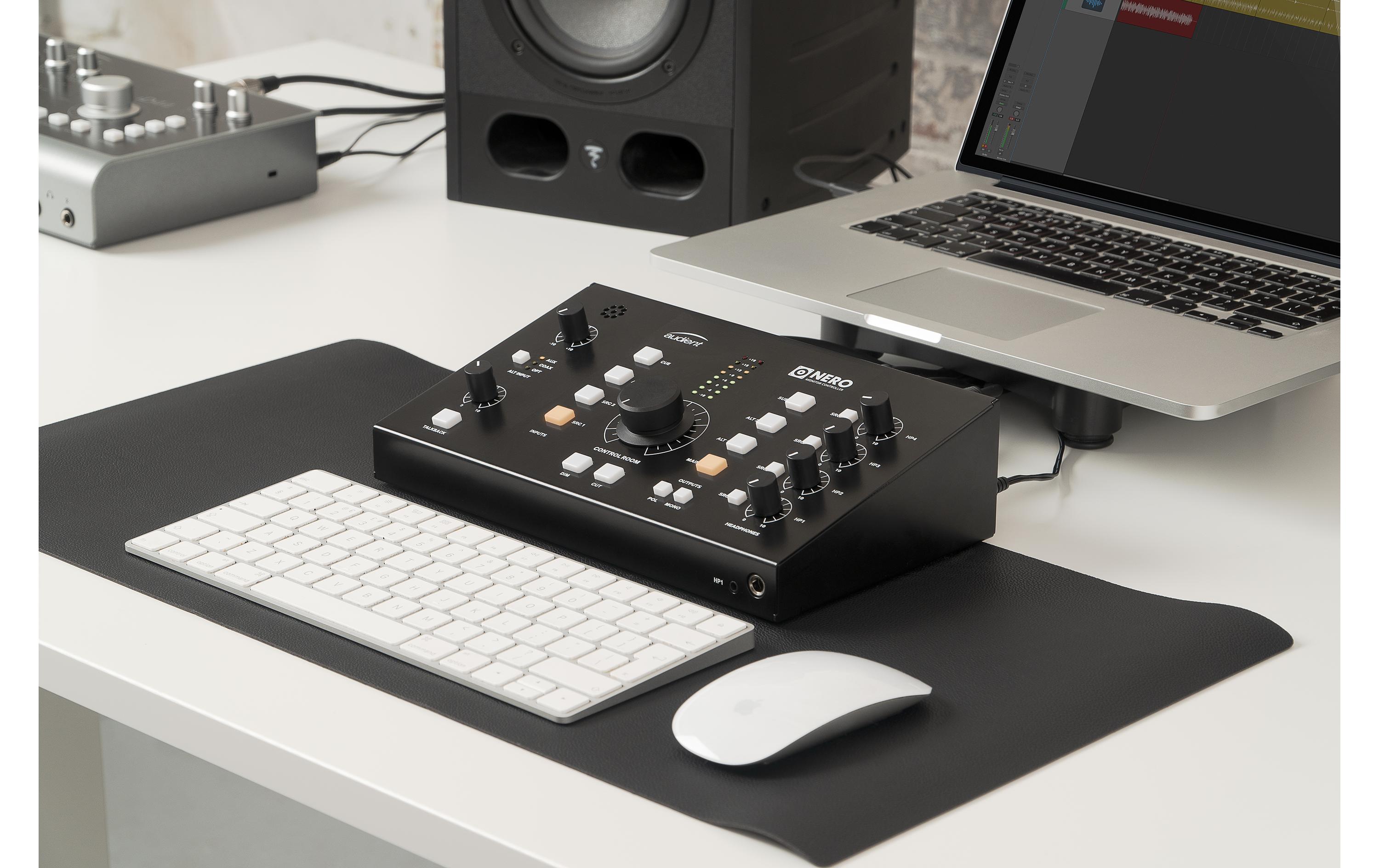 Monitorcontroller NERO<br>Monitorcontroller im Desktopformat