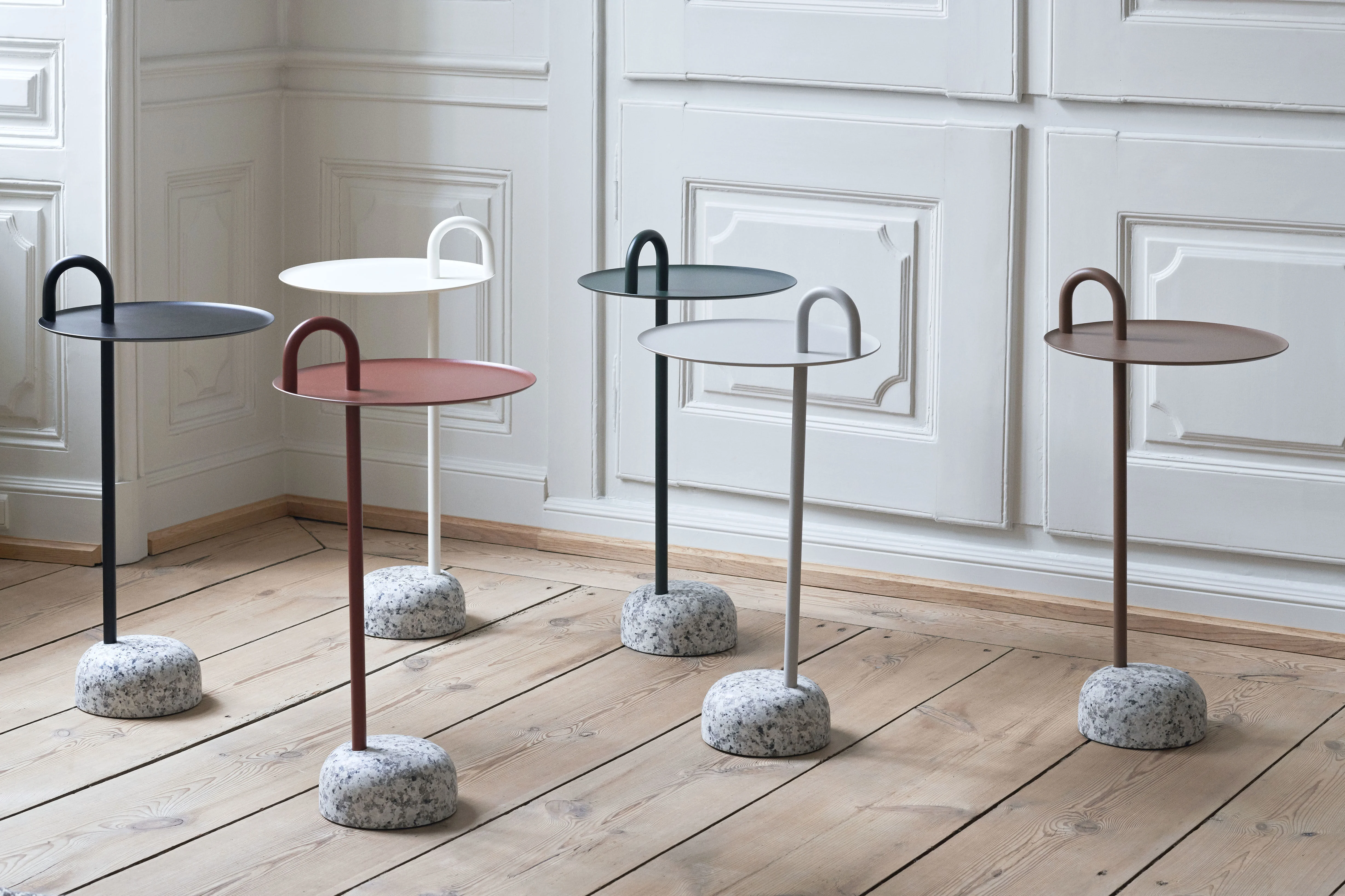 BOWLER - Table d'appoint métal | Noir