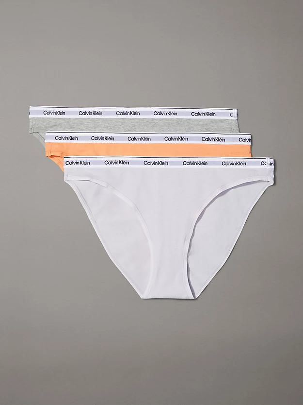 Conjunto com 3 calcinhas de biquíni de cintura baixa