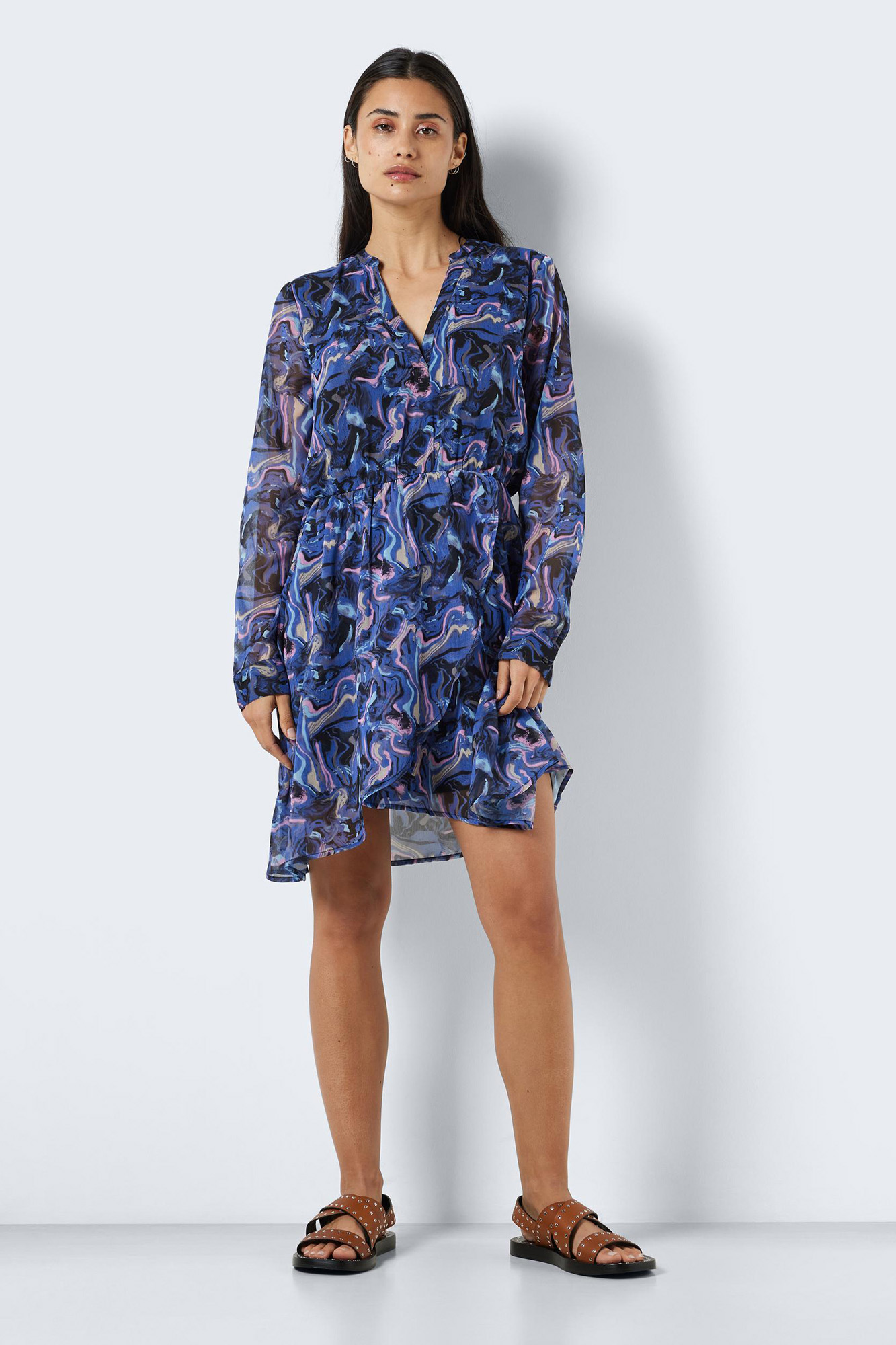 vestido curto estampado
