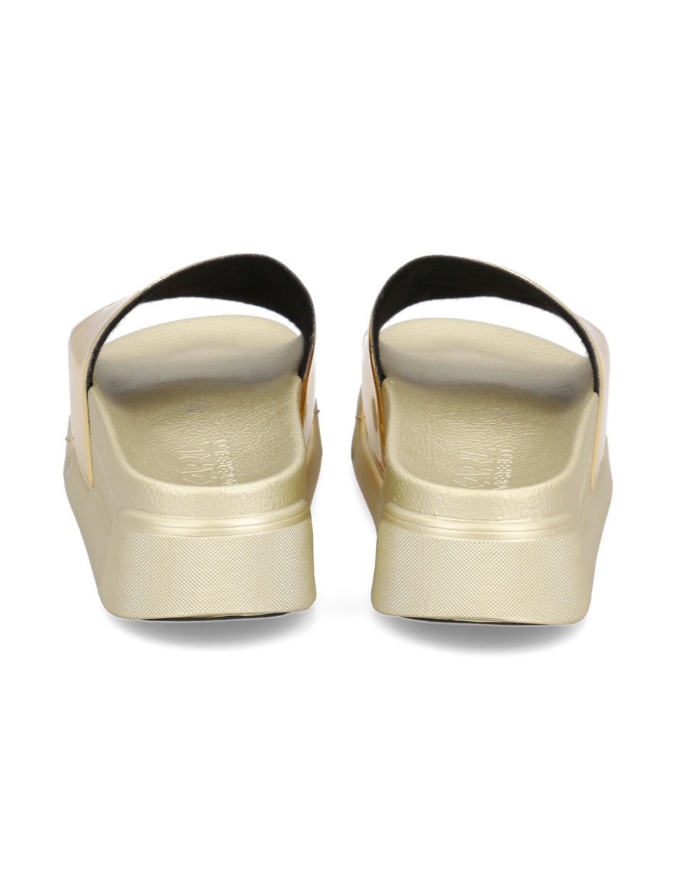 KONDOMINIUM Ikonik Slide