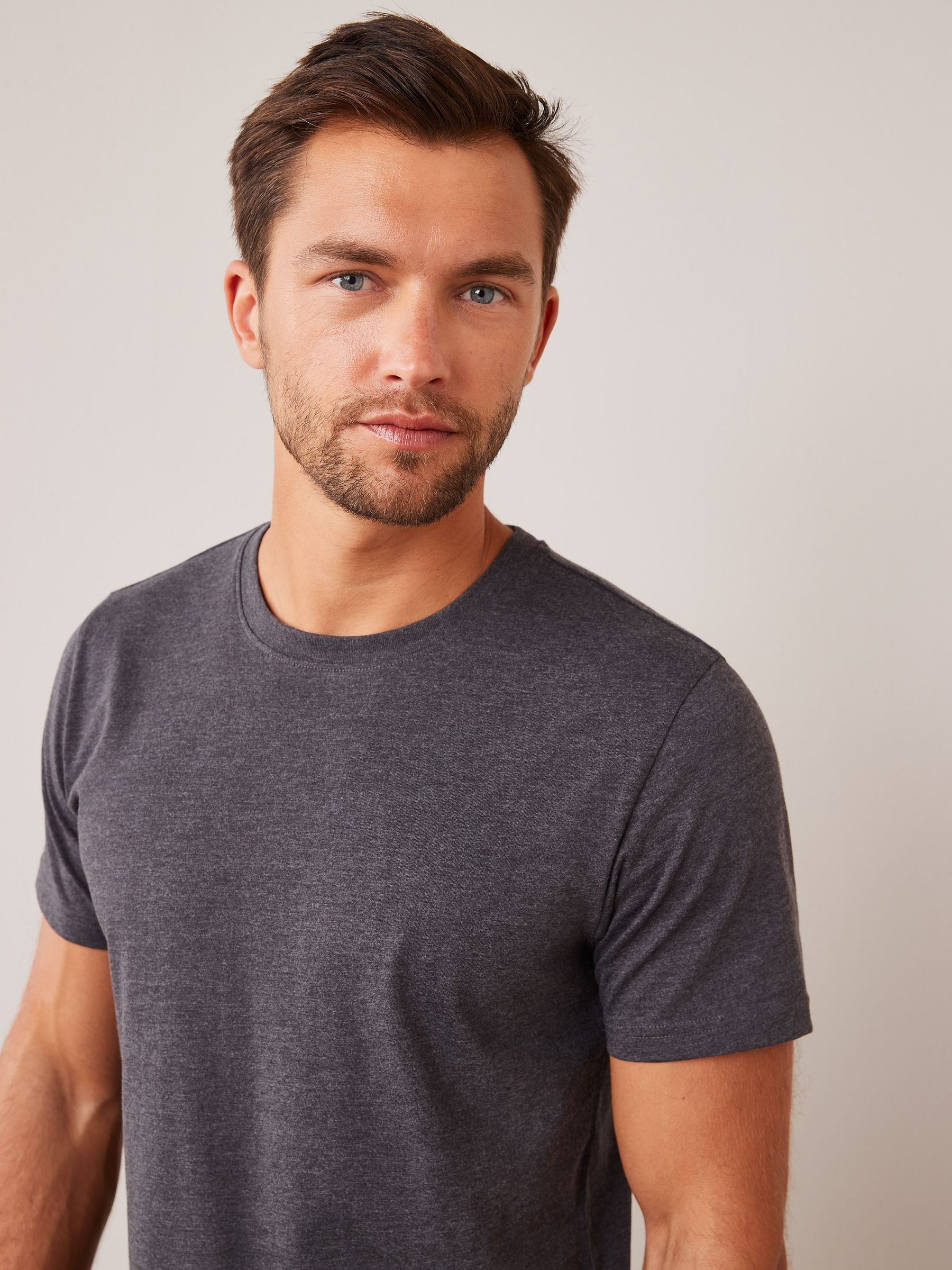 Gemêleerd antracietgrijs - Normale Pasvorm - Essentieel katoenen T-shirt met ronde hals