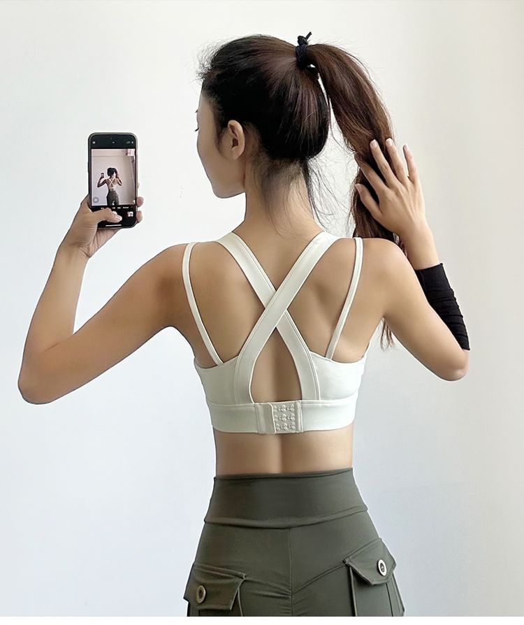 Engiko - Cross Strap Plain Sportbeha