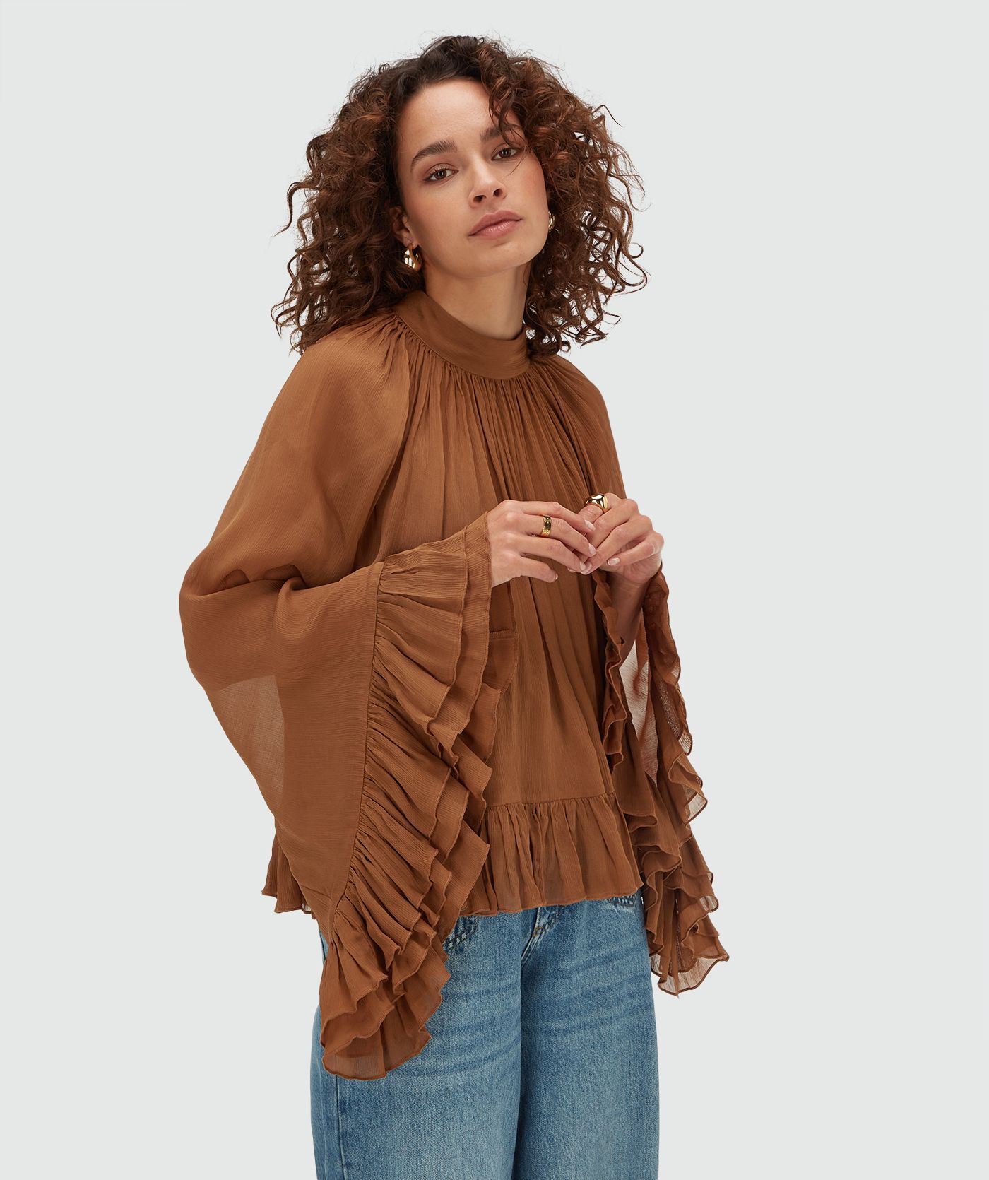 JV-OIVA oversized top met ruffle details - mocha brown