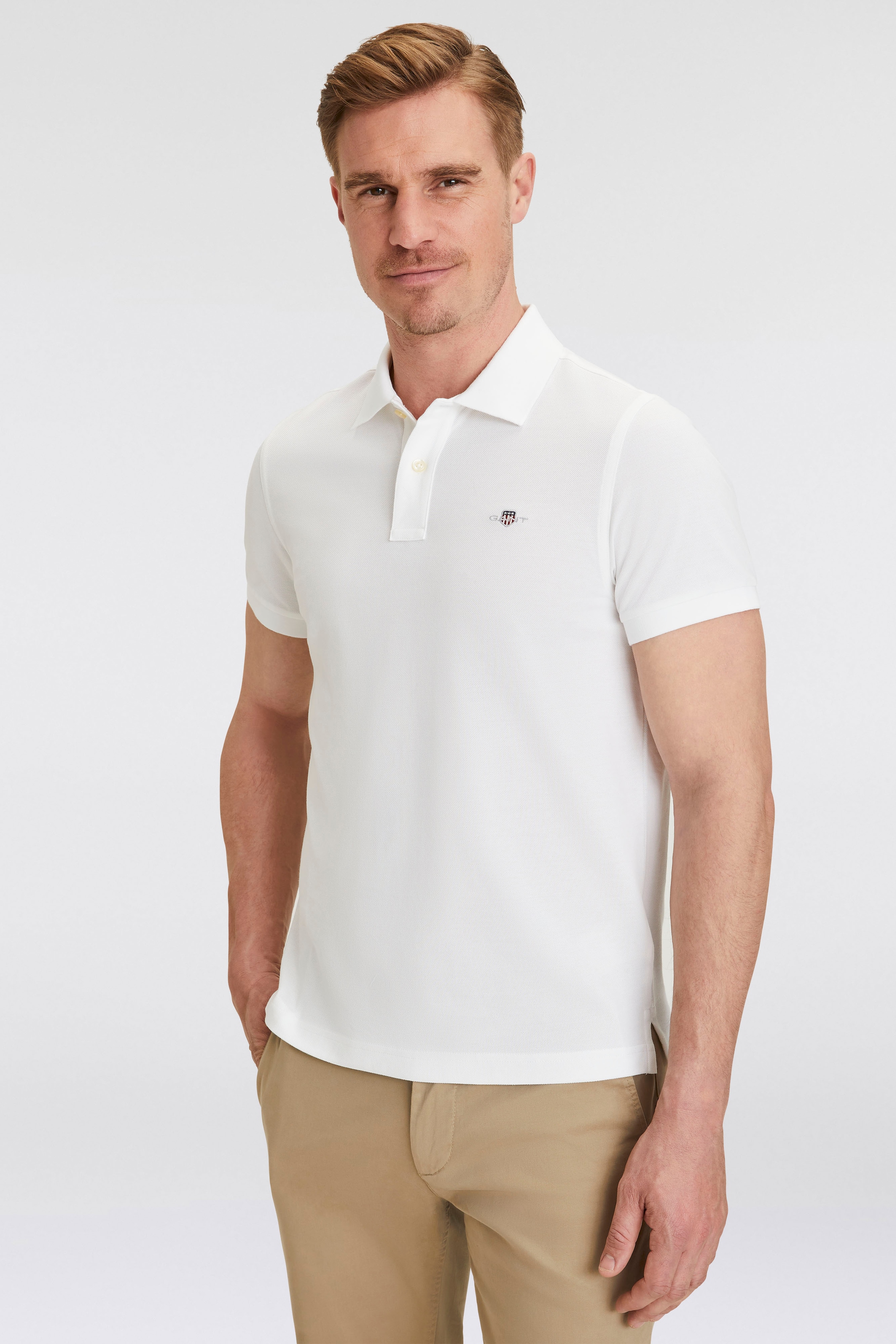 Gant Poloshirt »REG SHIELD SS PIQUE POLO« mit Logo und Flachstrickkragen 100% Baumwolle Pique