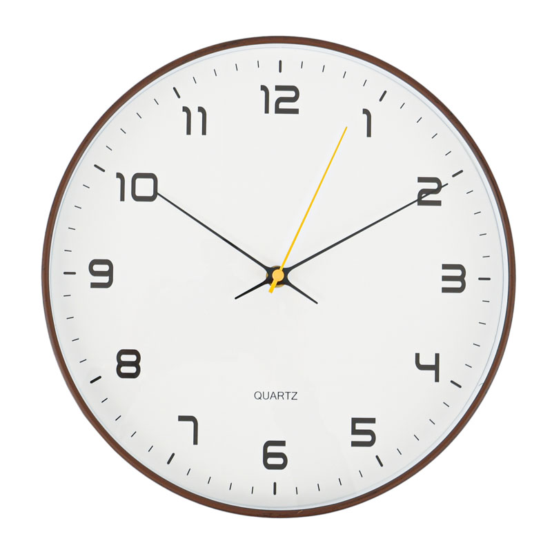 Horloge murale 'Classic chic' imitation bois
