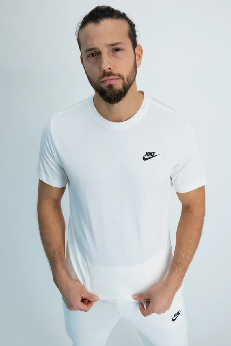 Nike Sportswear Club Herren T-Shirt