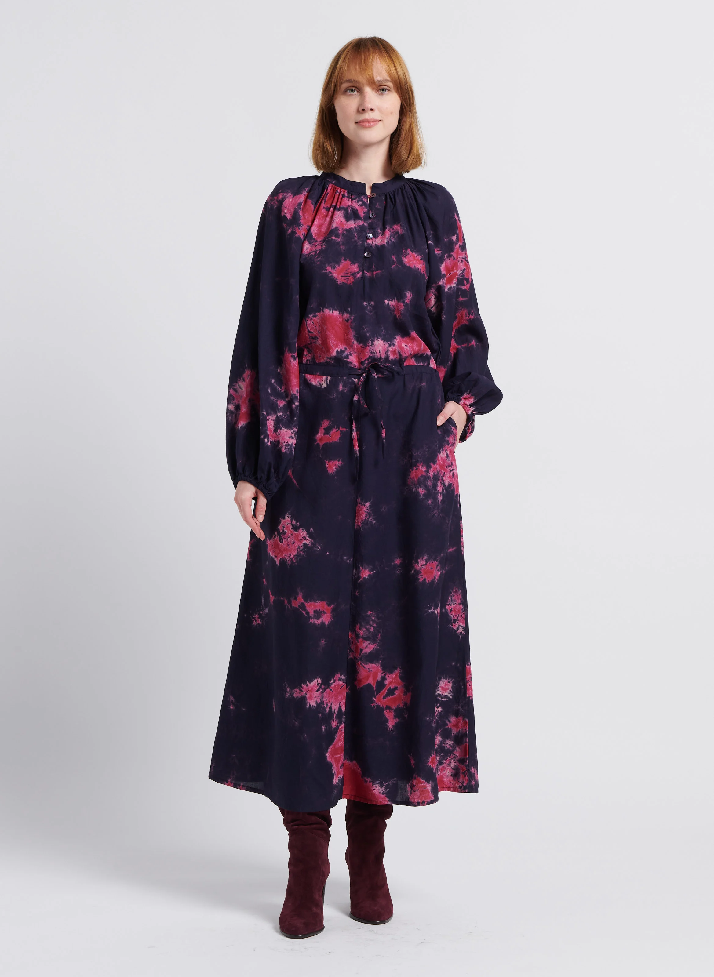 ASTRID - Robe longue col rond imprimée | Noir