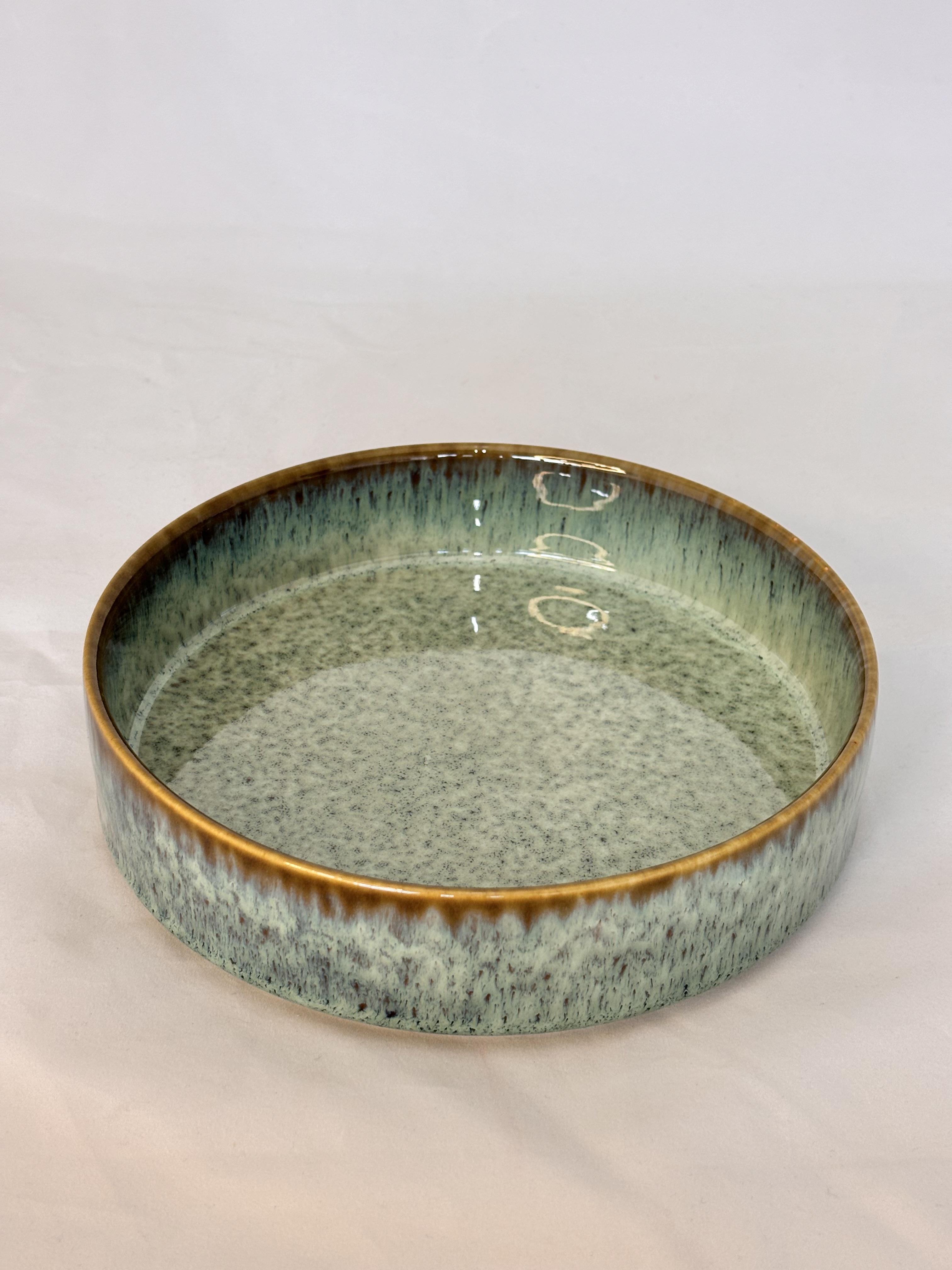 SALADIER VERT EMPILABLE PORCELAINE EMAIL REACTIF 20CM