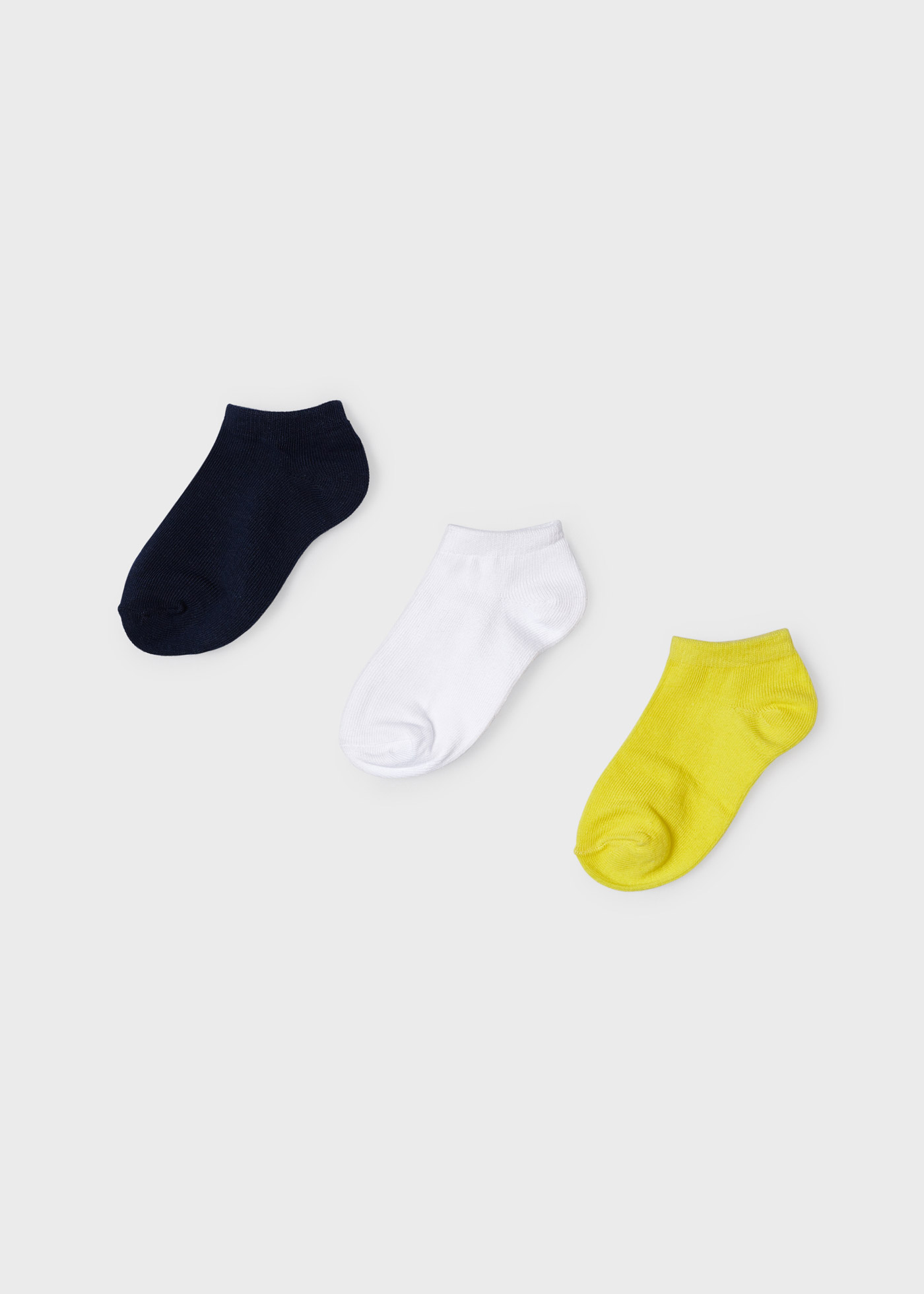Pacote com 3 pares de meias curtas de algodão para meninos