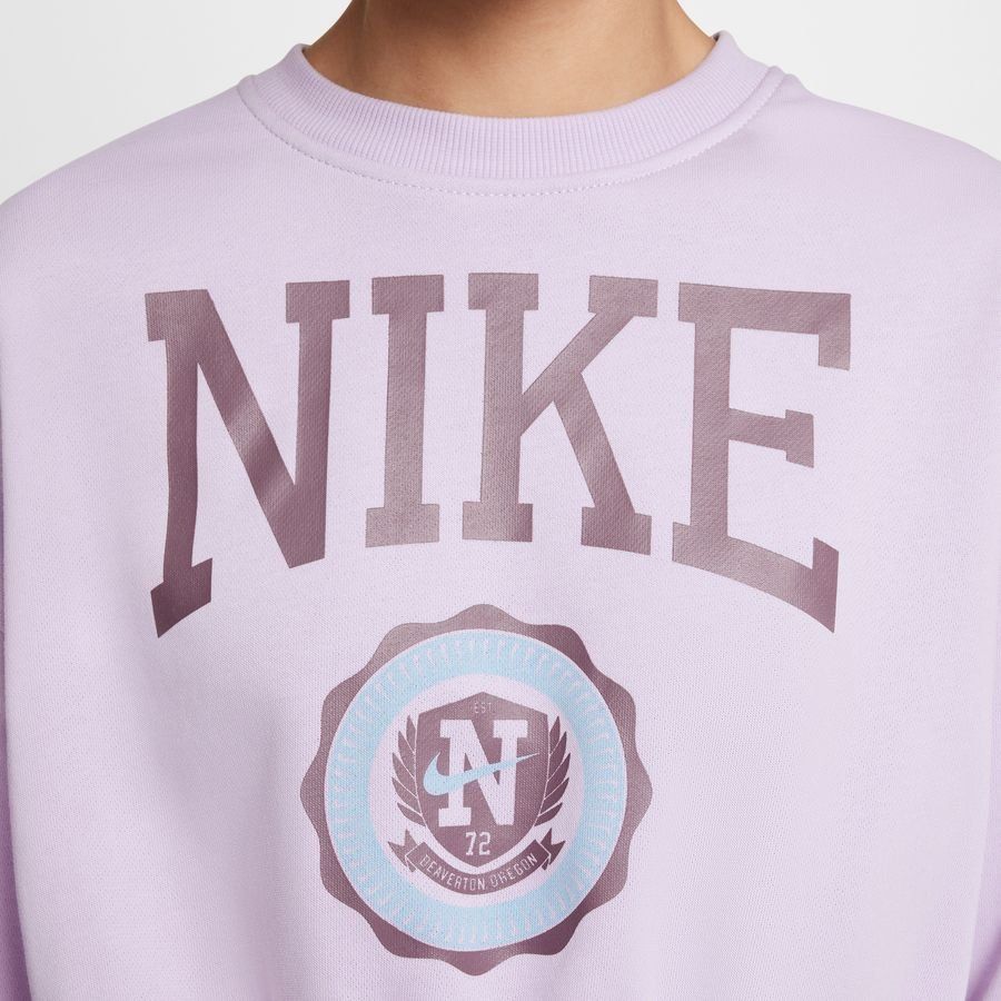 Nike Sportswear Club