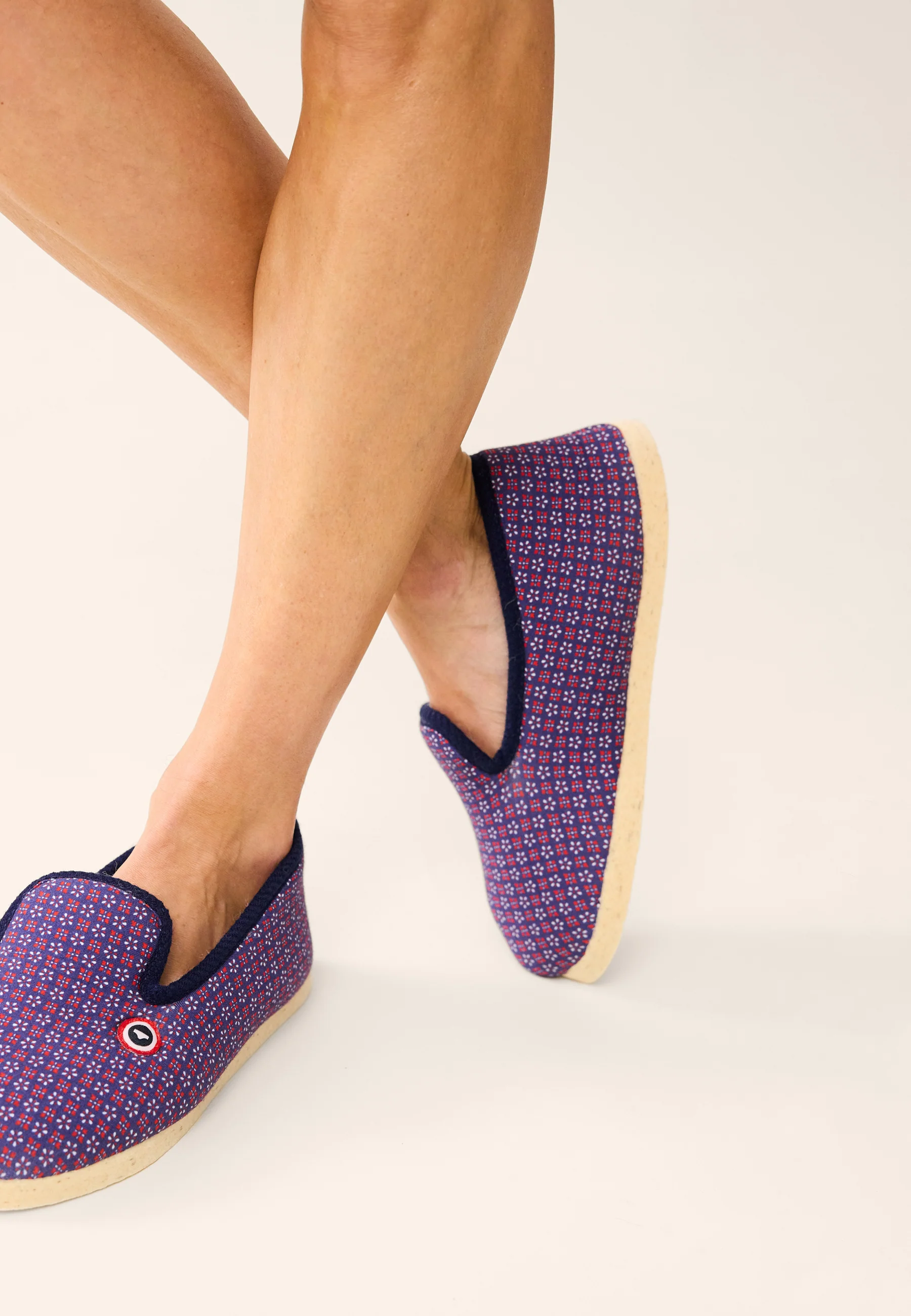 Chaussons d'intérieur en laine-Pantoufles Kdo