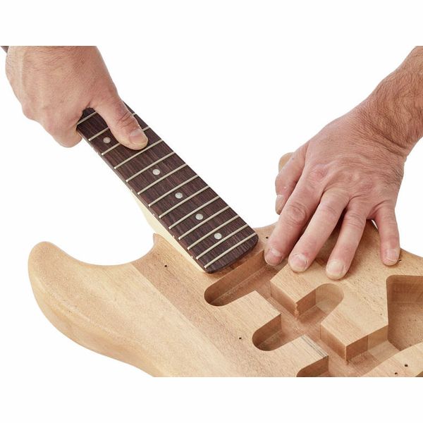 Harley Benton E-Gitarrenbausatz ST-Style