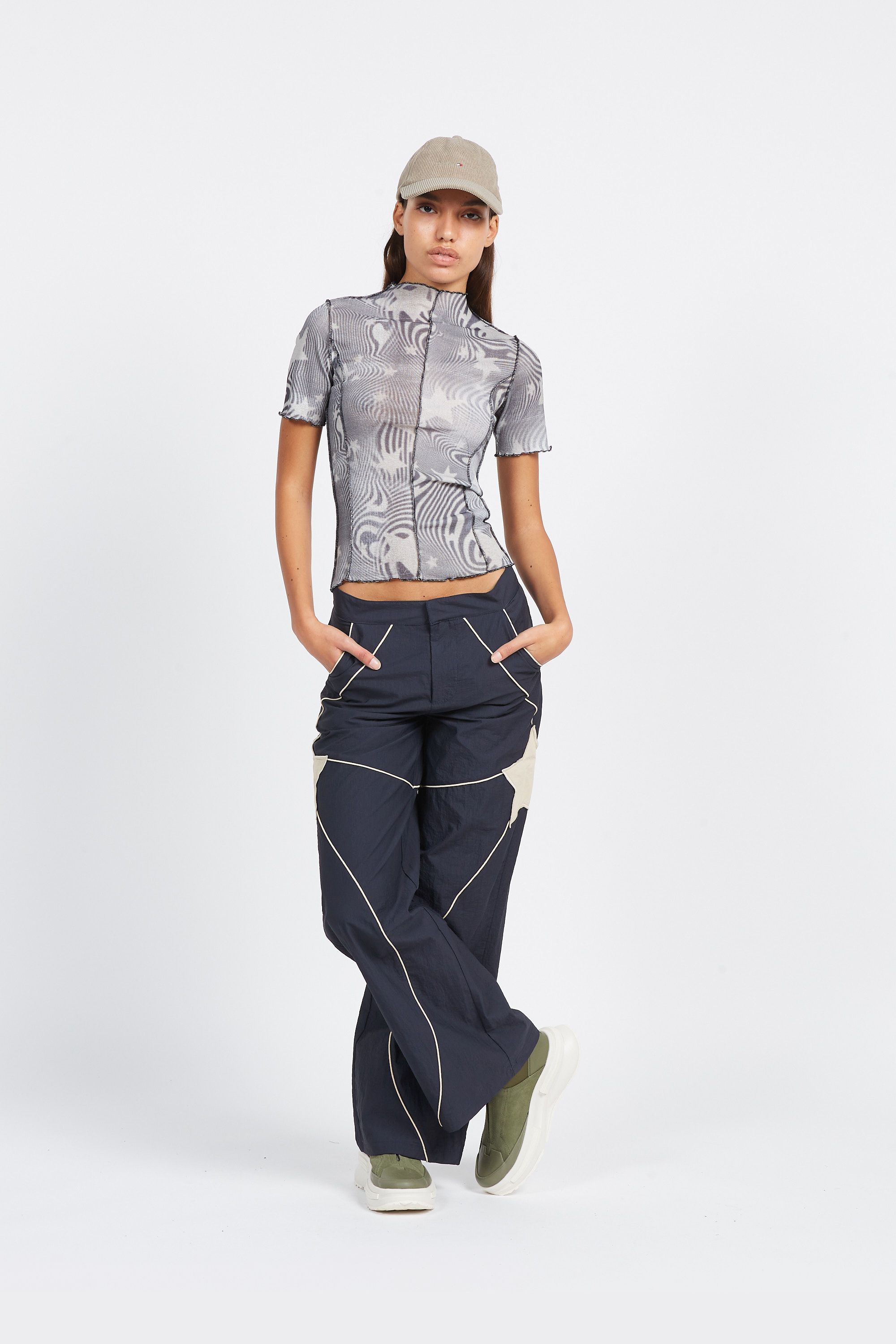 BASIC PLEASURE MODE Top SUPERNOVA TS Gris
