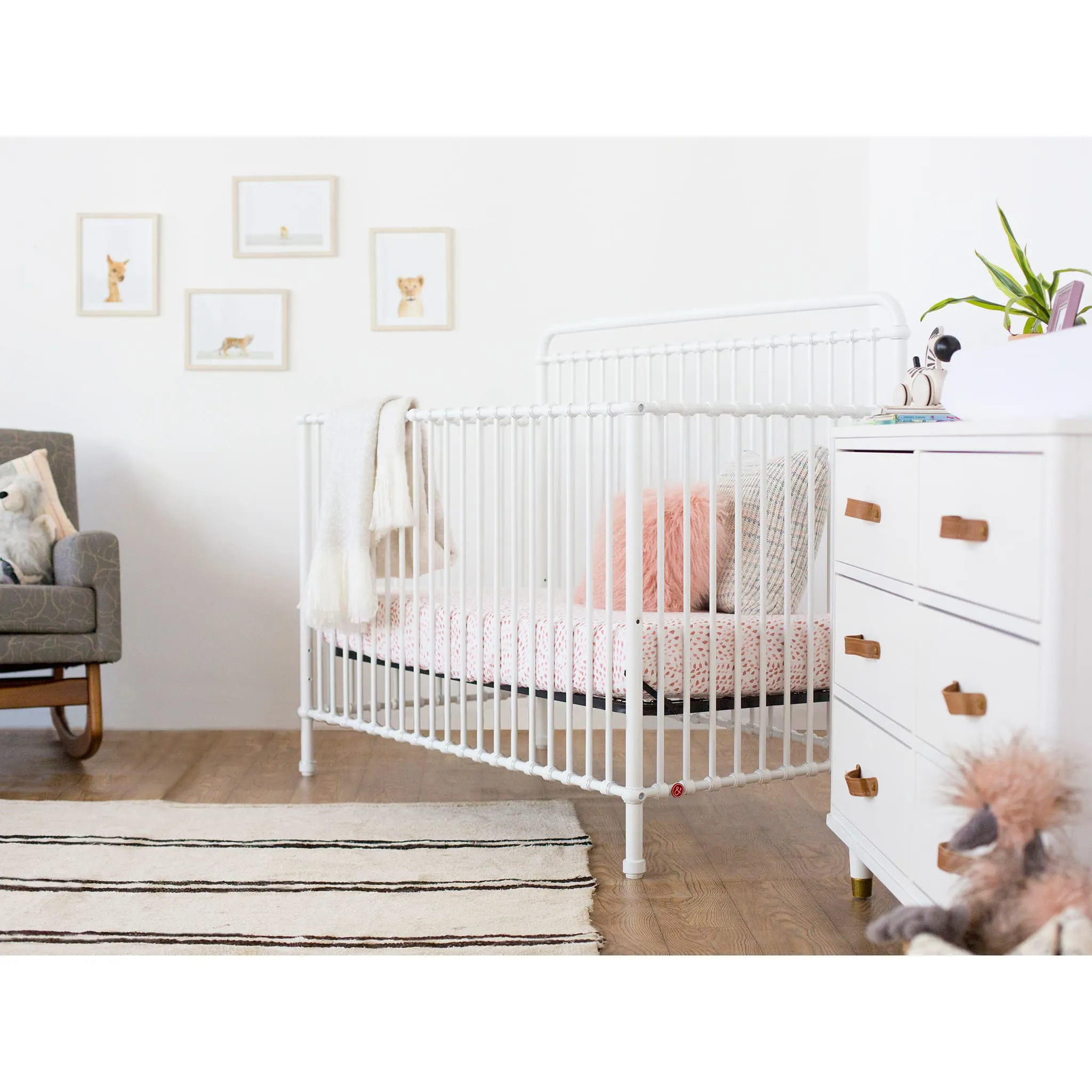 Million Dollar Baby Couchette Convertible 4 en 1 Winston - Blanc Lavé