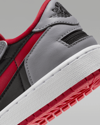 Air Jordan 1 Low FlyEase Older Kids' Shoes