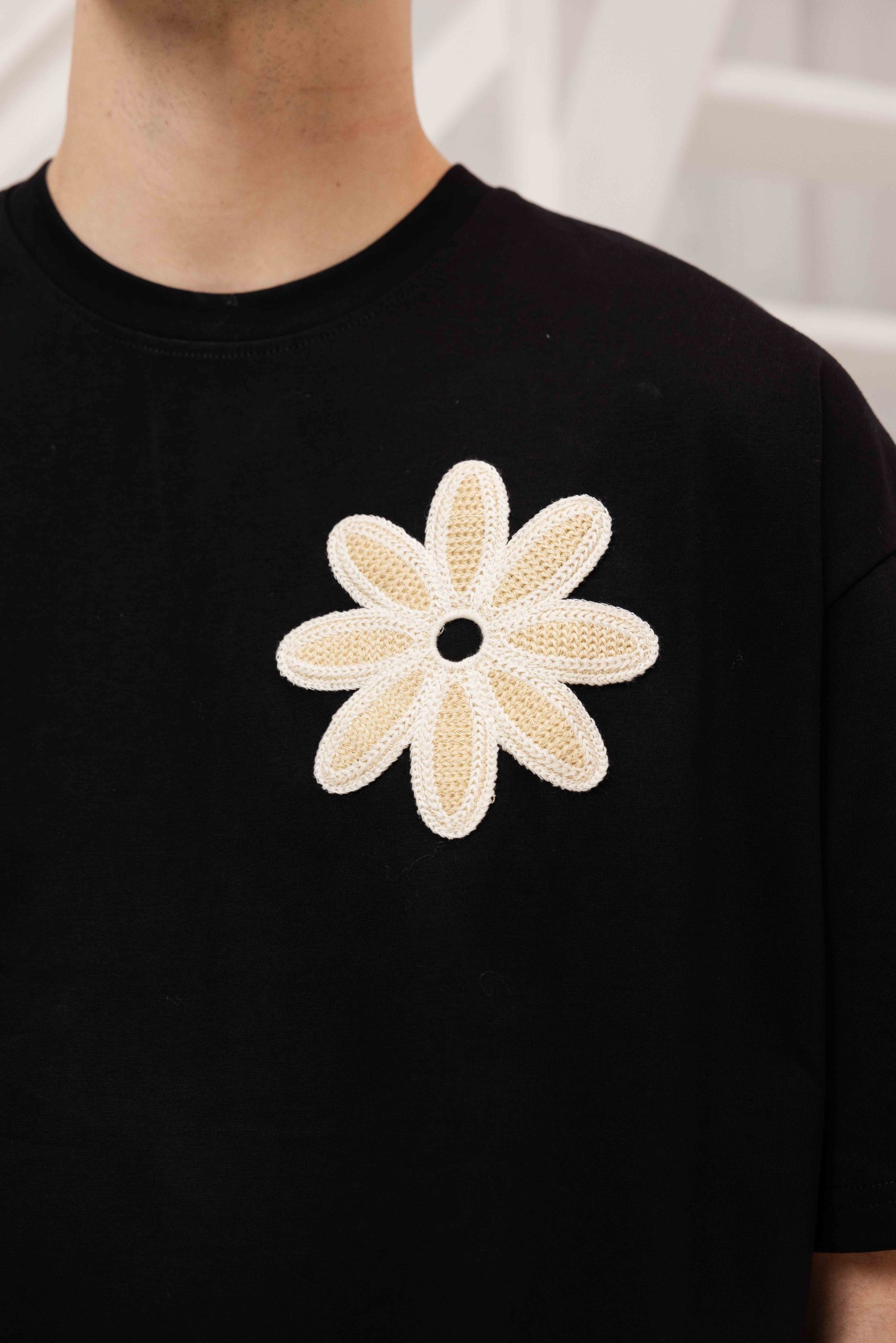 Project X Paris Embroidered Flower T-Shirt Heren Zwart