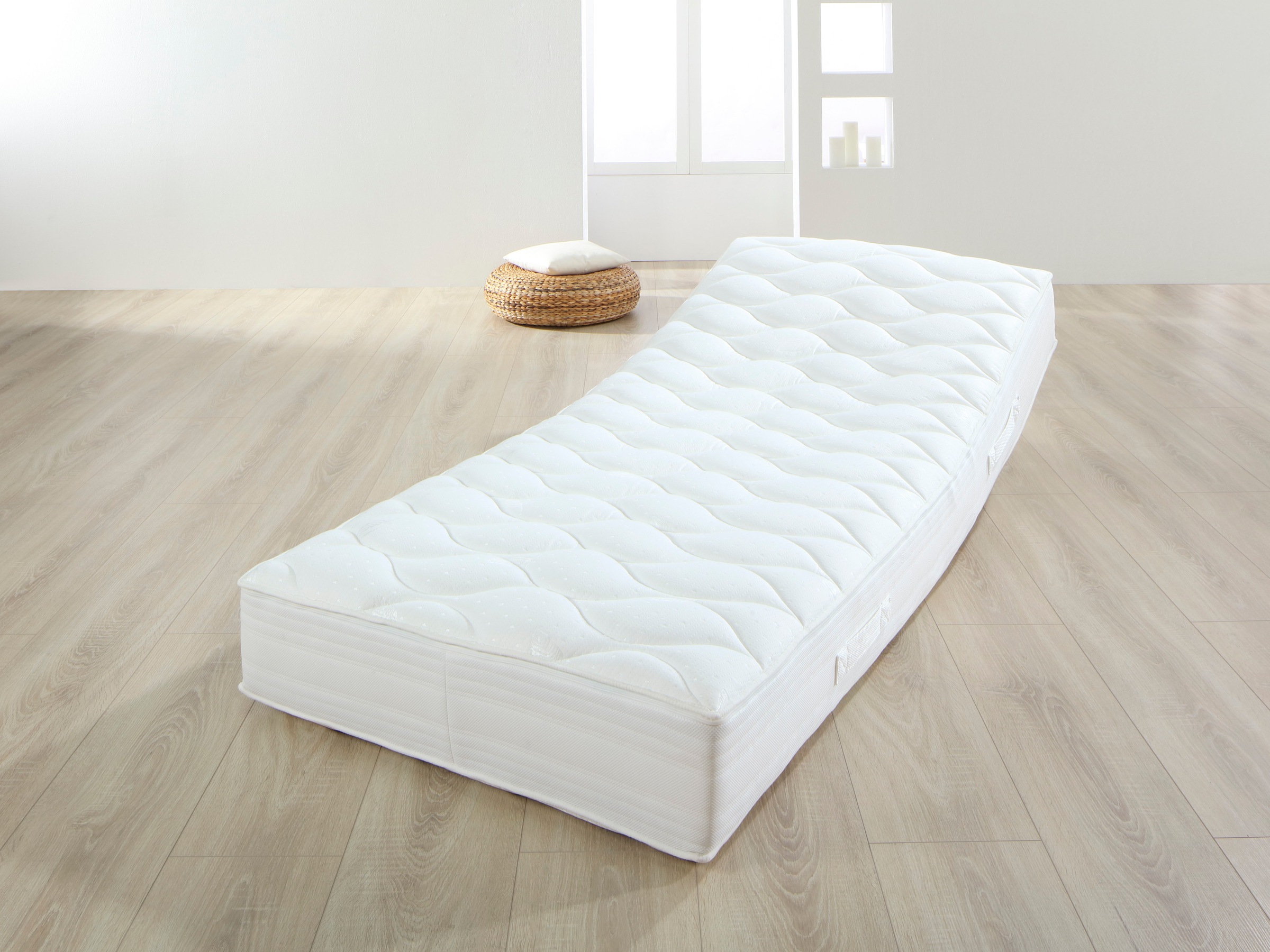 fan Taschenfederkernmatratze »Calypso Plus 1.000 T« 24 cm hoch Raumgewicht: 35 kg/m³ 1.034 Federn 1 Stk. tlg. Matratze in 90x200 cm und weiteren Grössen, komfortable Matratze