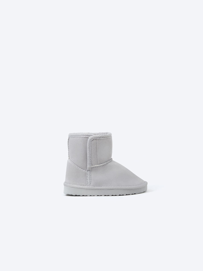 Bota forrada - Cinza