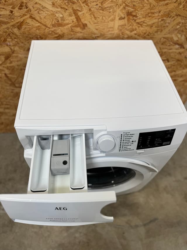 AEG vaskemaskine L6FAU740I