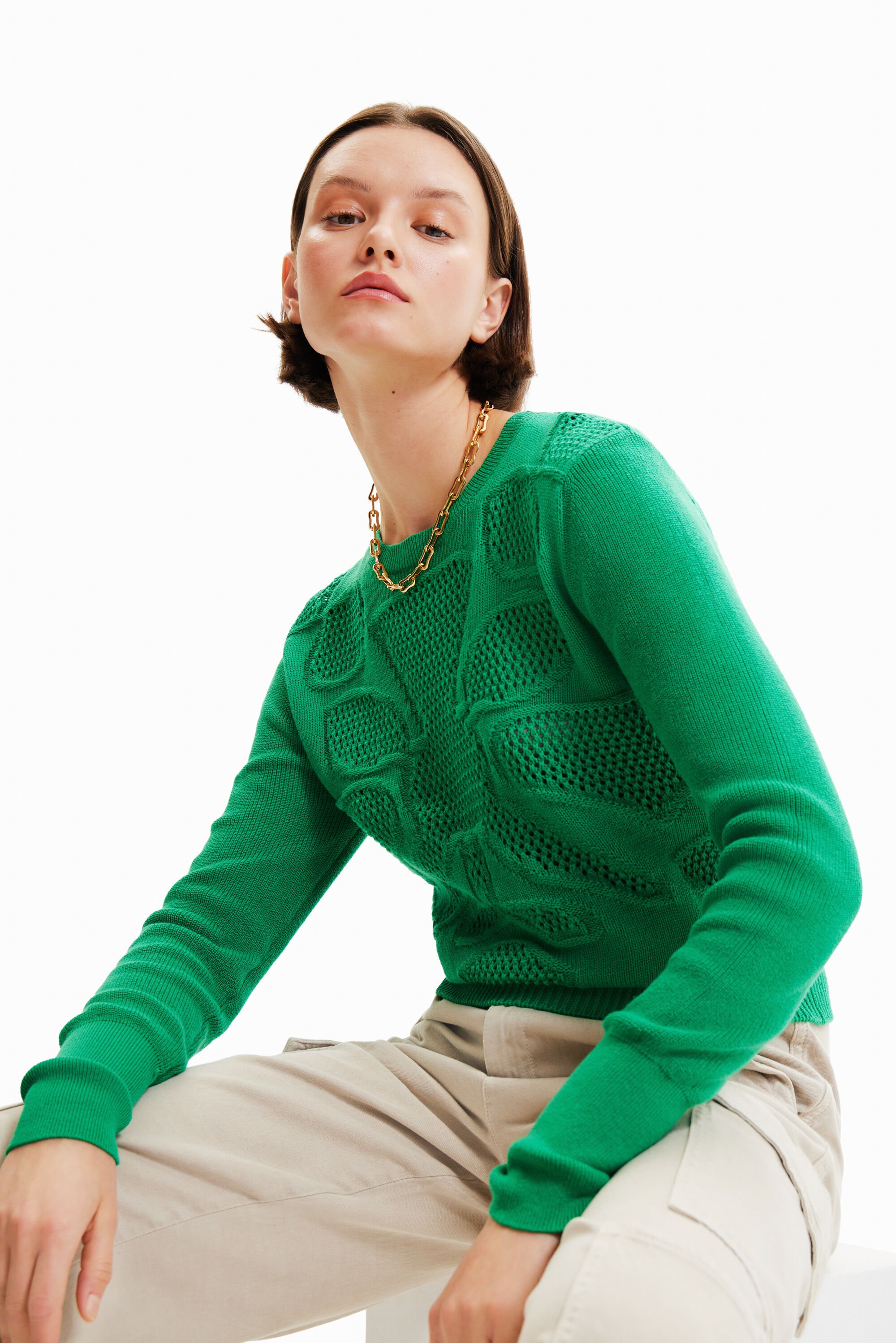 Pull motifs ajourés fleur