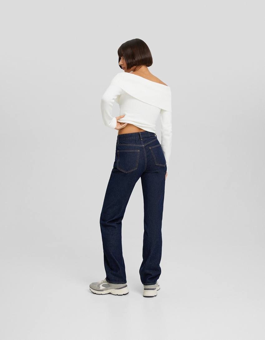 calça jeans de corte reto