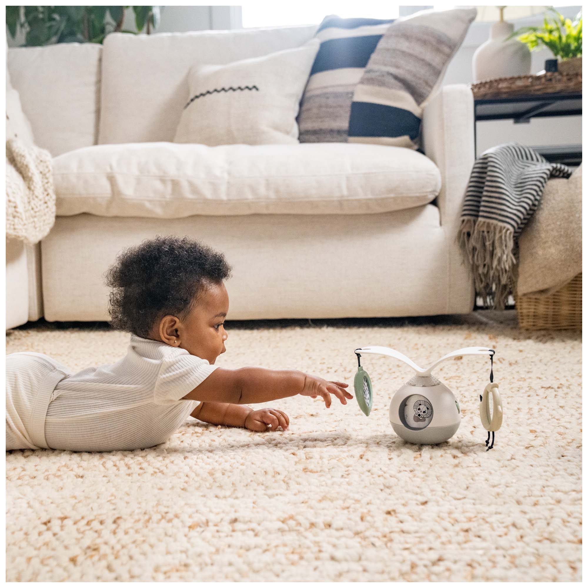 Tiny Love tummy time black and white decor multi