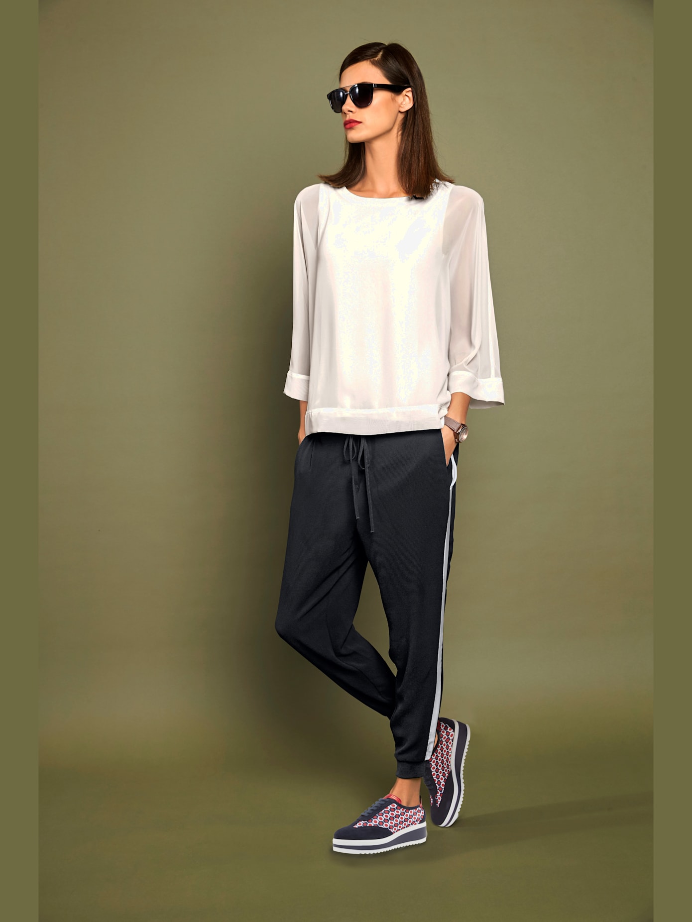 T-shirt look ample tendance