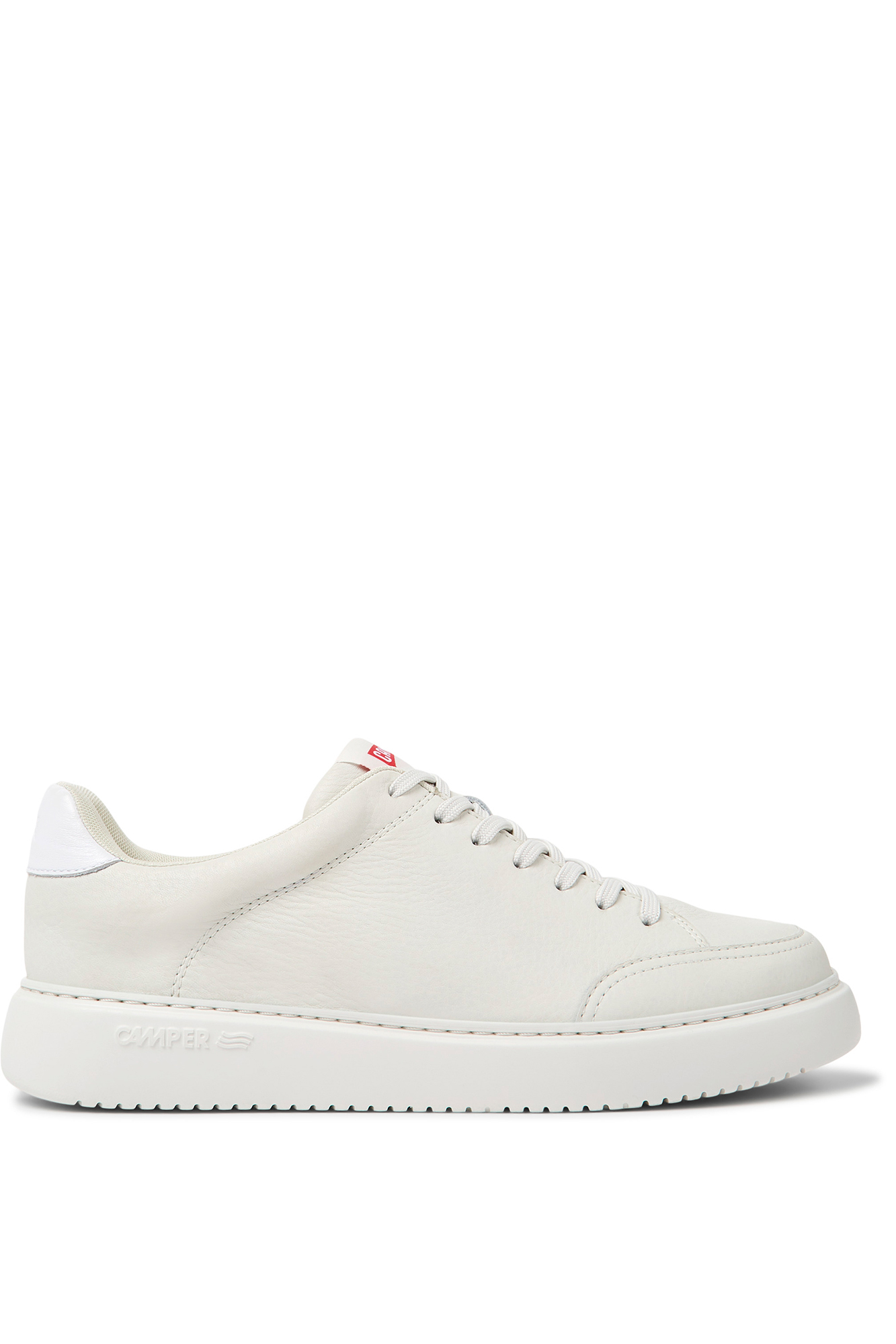 Tênis de couro sem tingimento