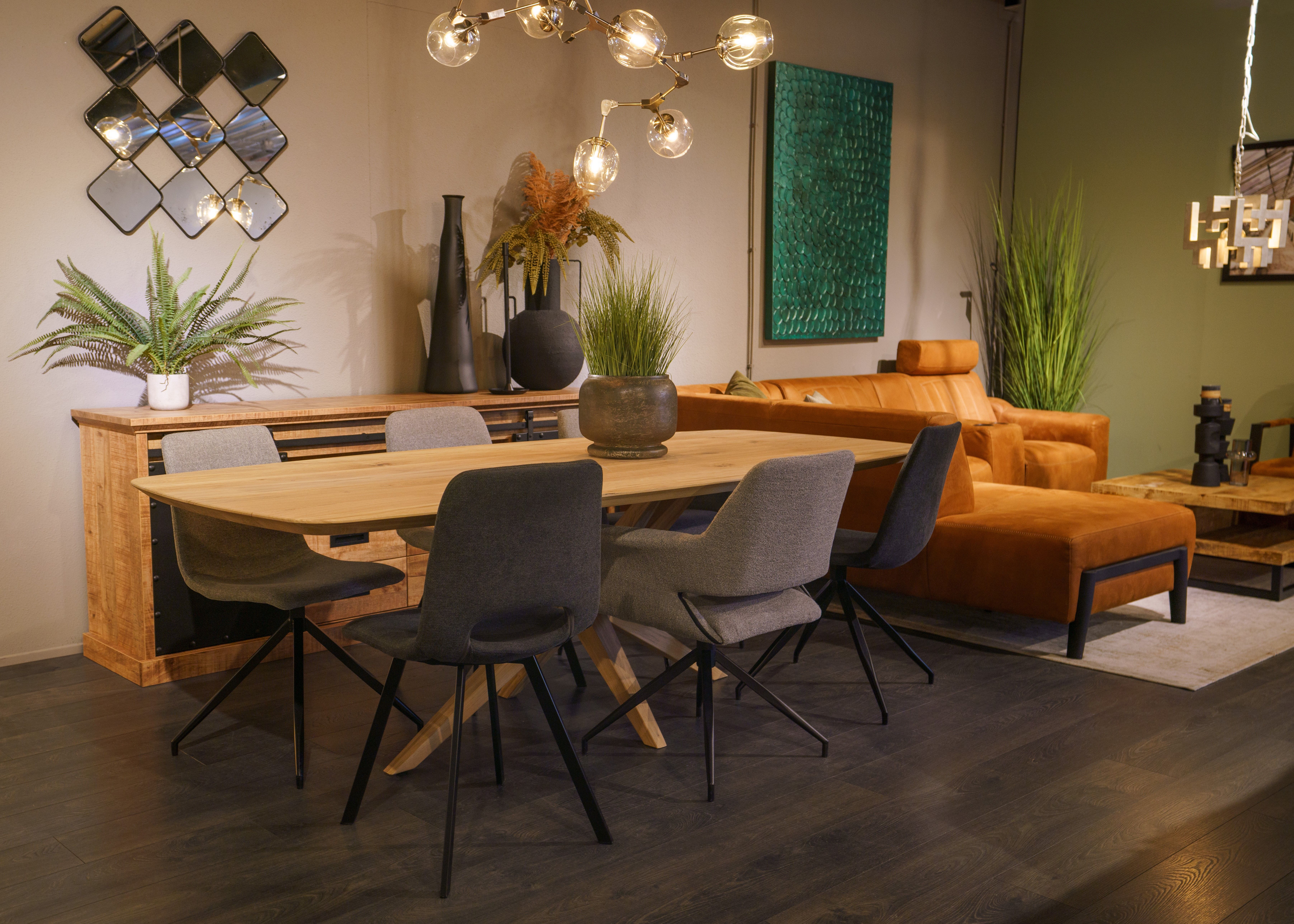 Eettafel Anika