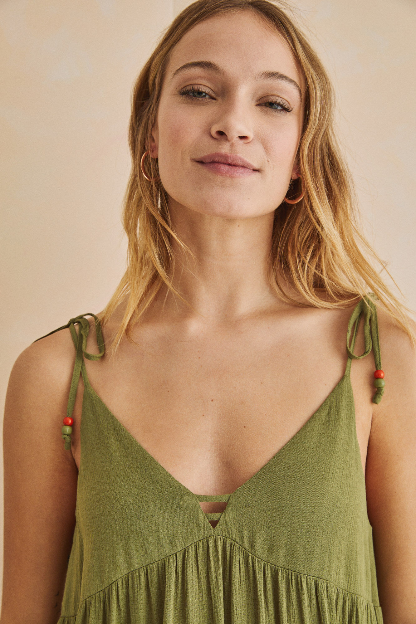 Vestido verde com amarração larga - verde