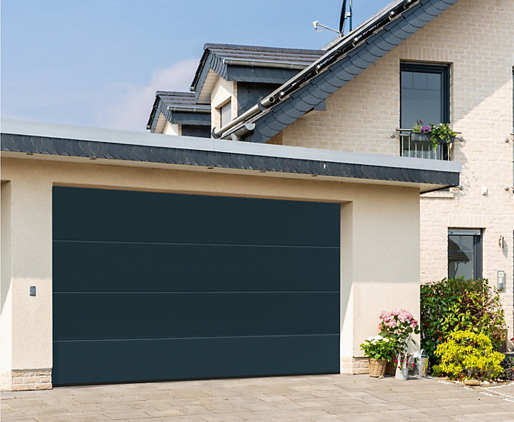 Porte de garage sectionnelle IsoMatic gris anthracite - l.300x h.200 cm - motorisée