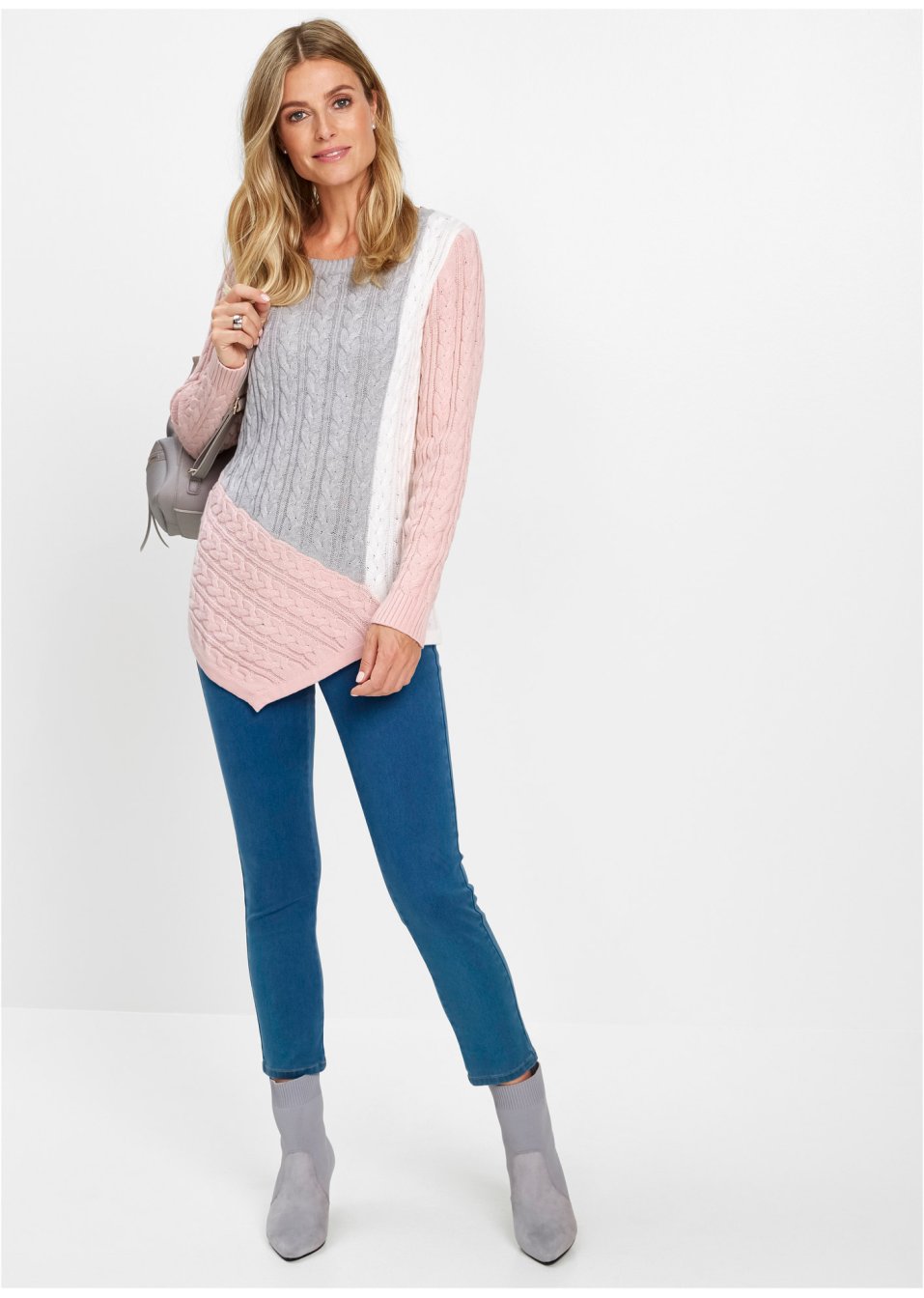 Pull à motif torsadé
