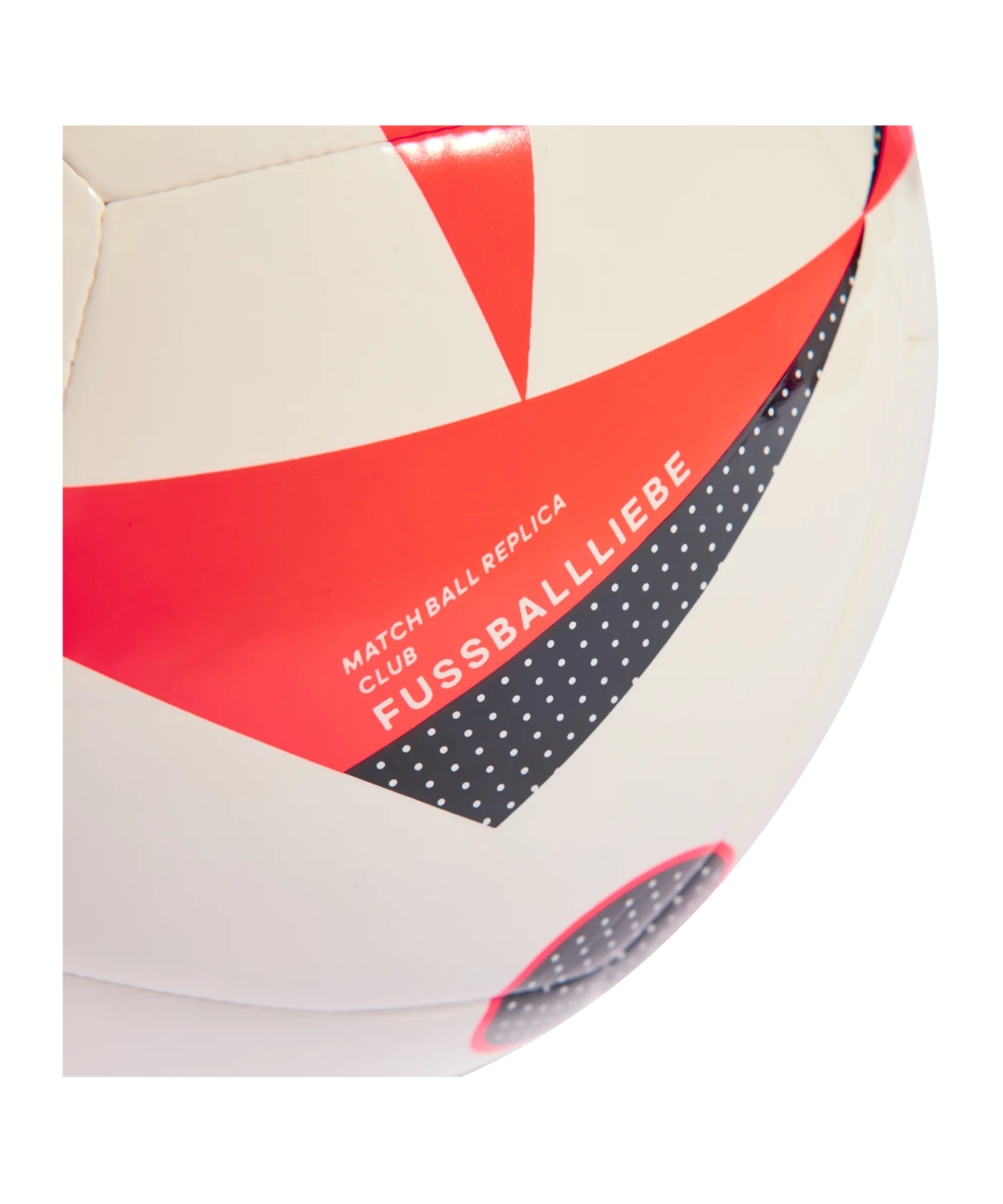 adidas Fussballliebe Club Trainingsball EM 2024 Weiss Rot Schwarz