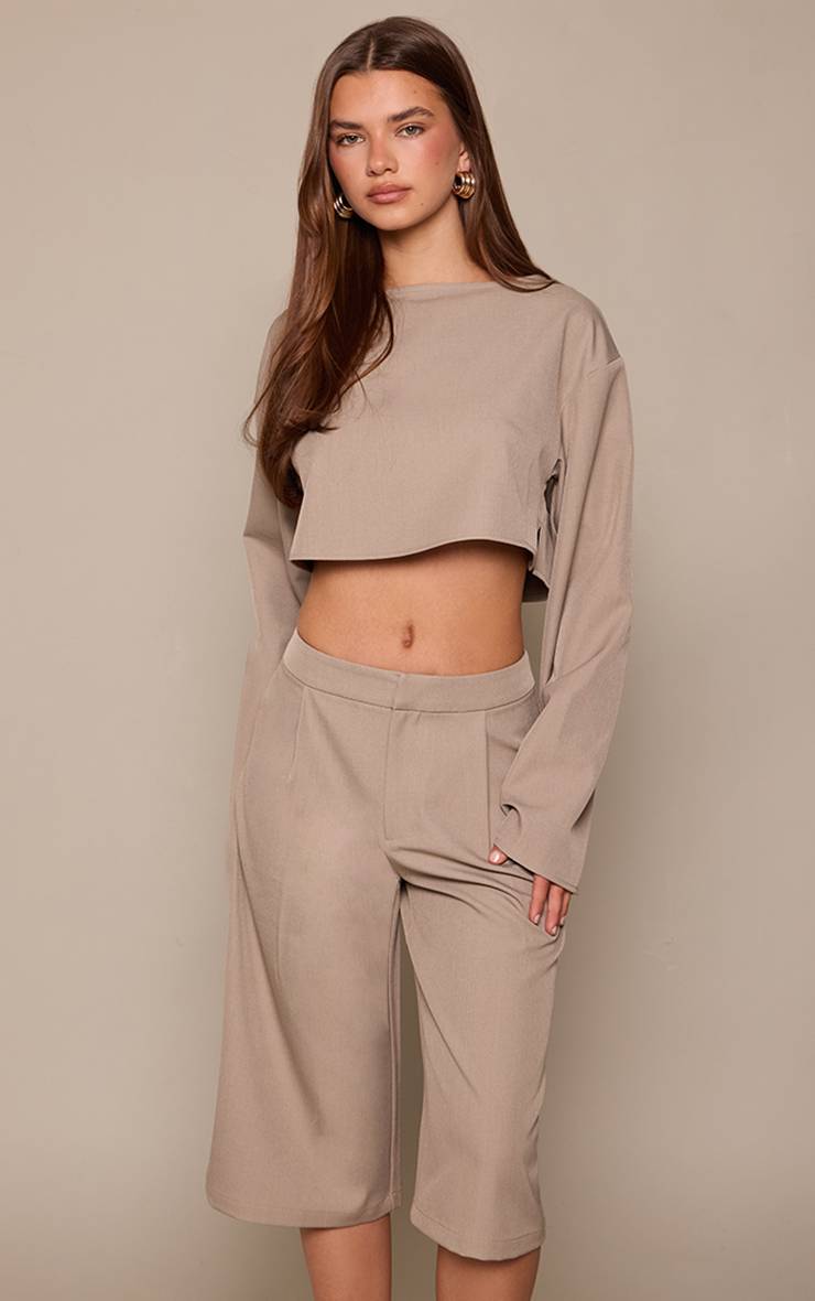 Taupe Short Long Tissé Ajusté