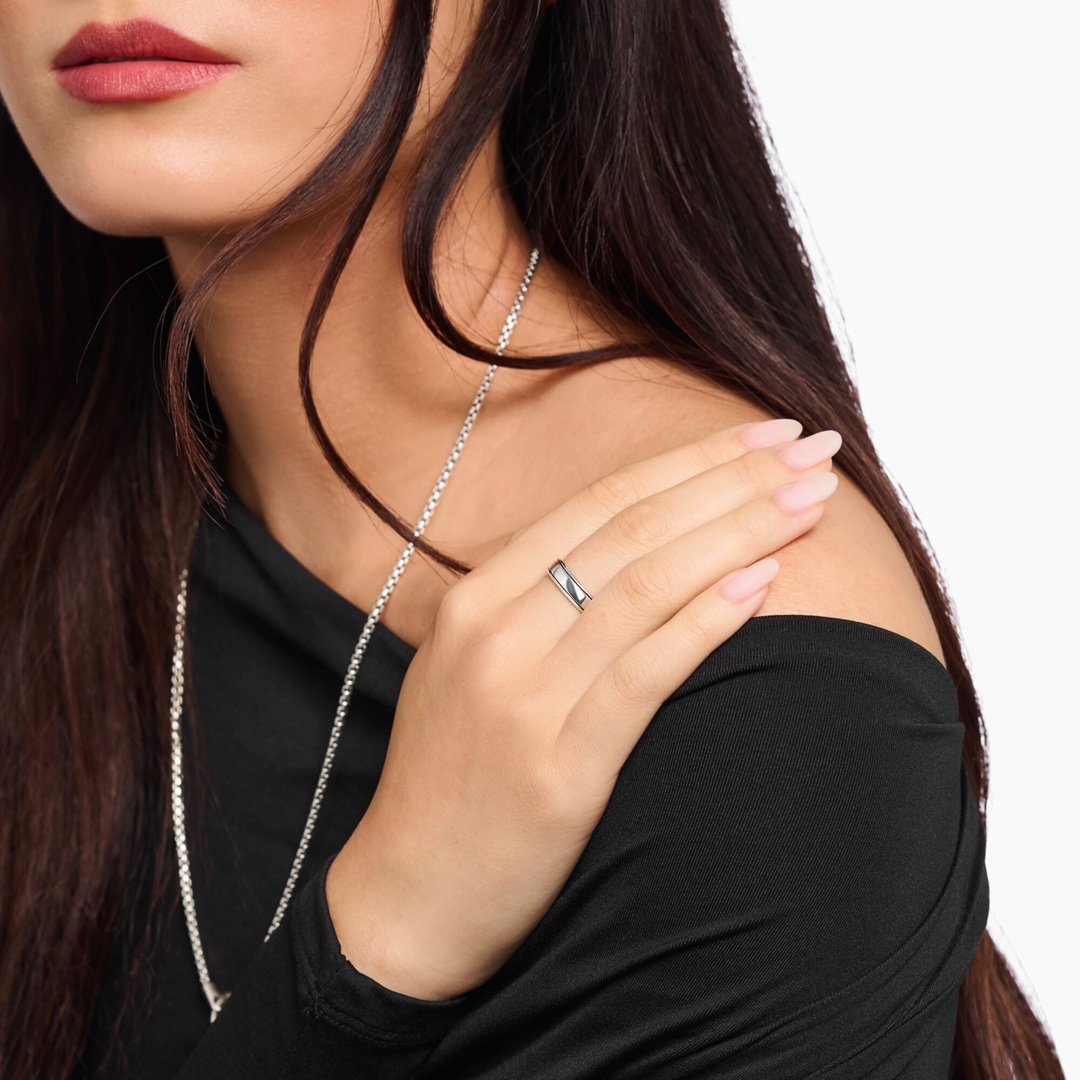 Thomas Sabo Rebel Basics Ring mit Linien Silber