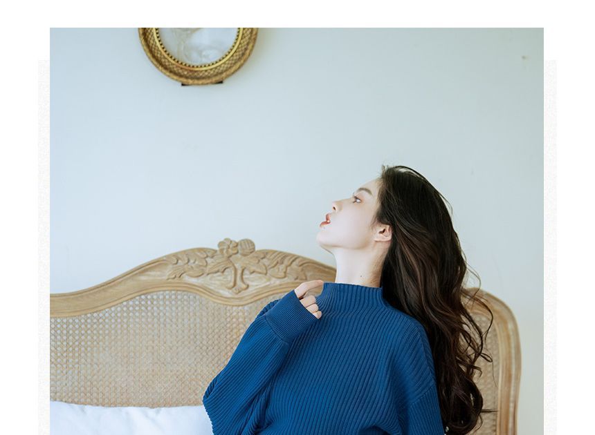 Nebbia - Set: Mock Neck Effen Trui + Geruite Midi A-lijn Rok