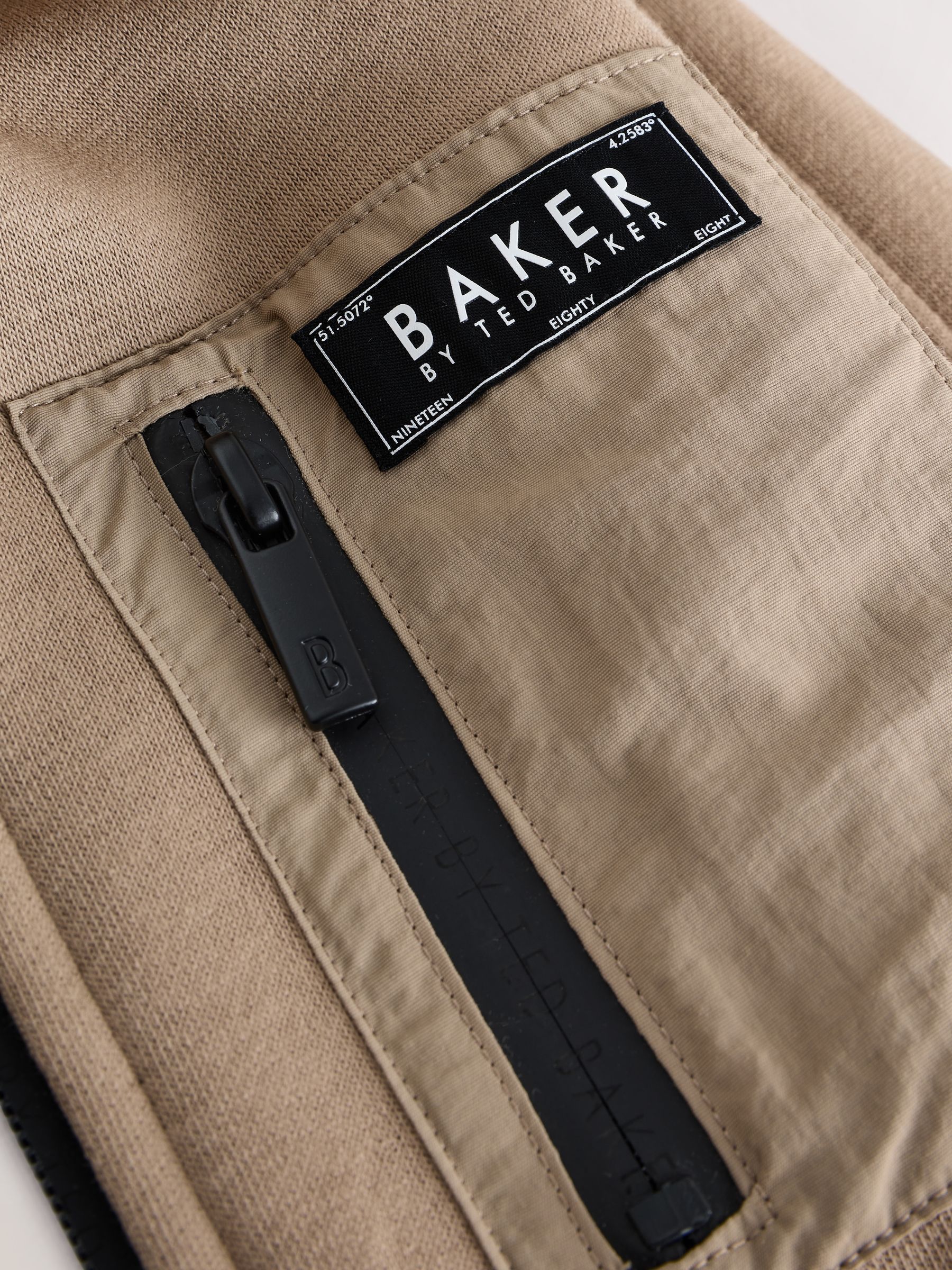 Pastelgeel - Baker by Ted Baker Zip Through Hoodie T-Shirt And Joggers 3 Piece Set