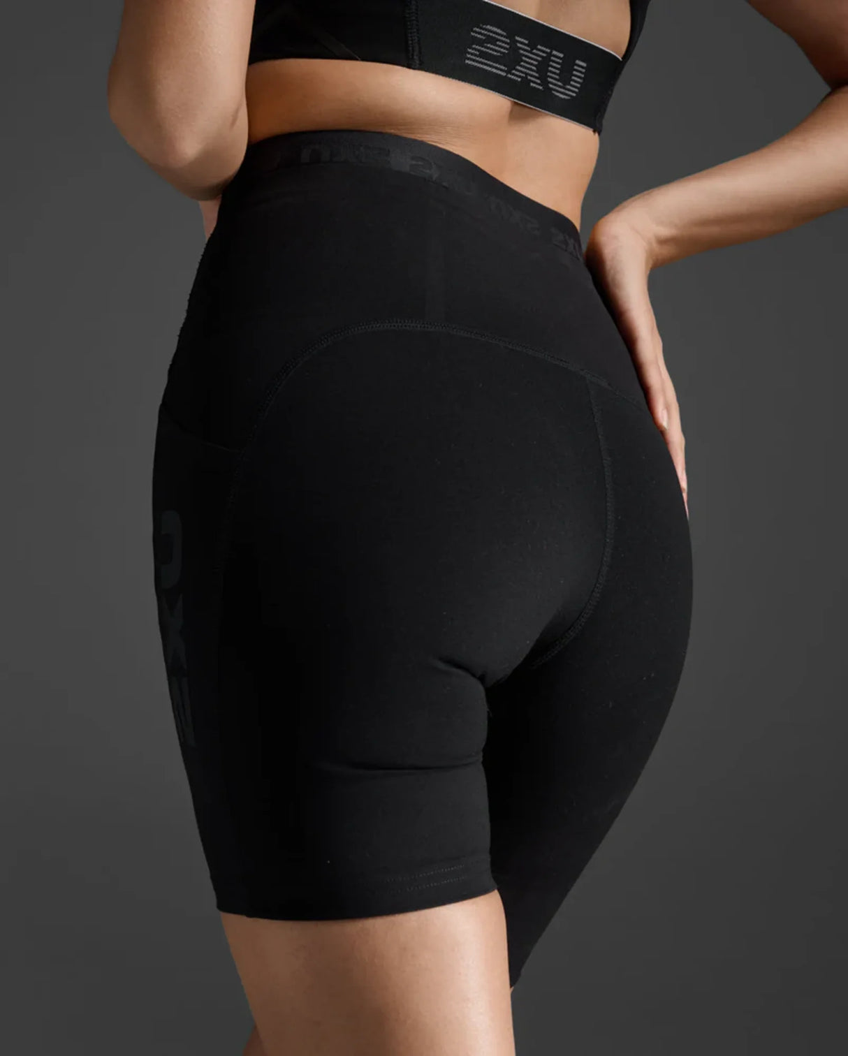 2XU<br>Form Stash Hi-Rise Bike Shorts W´s
